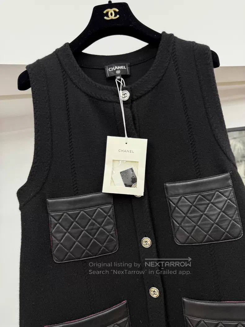 Chanel Chanel Black leather diamond plaid four-pocket vest Size XS / US 0-2 / IT 36-38 - 2 Thumbnail