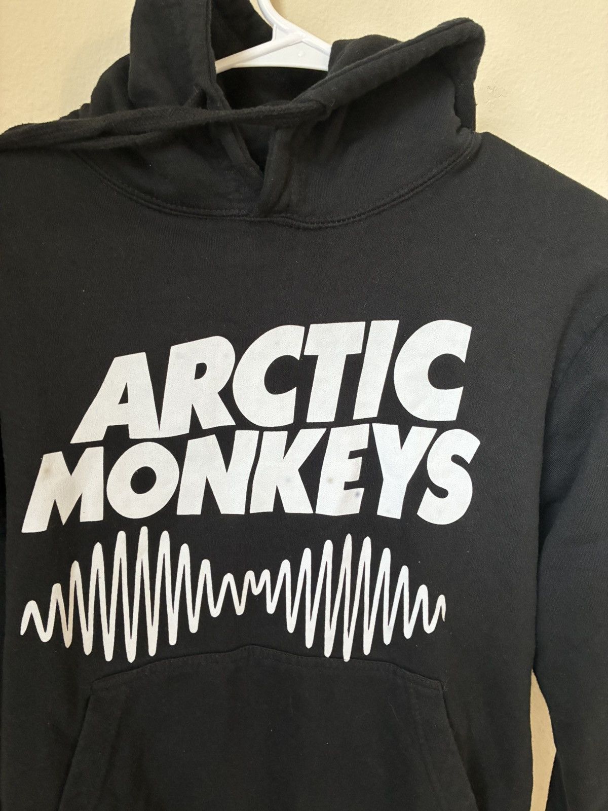 Vintage Arctic Monkeys hoodie Size US S / EU 44-46 / 1 - 2 Thumbnail