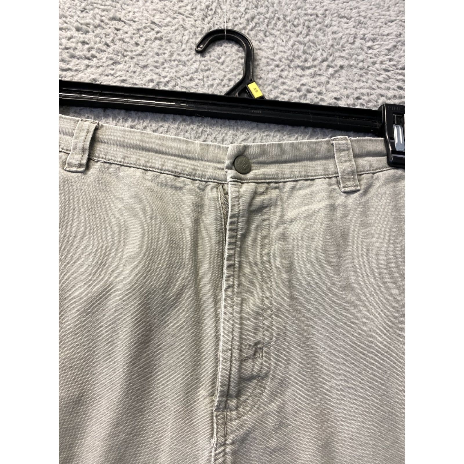 Vintage Columbia Mens Shorts Hiking Size 36 Cotton Tan/Light Green Zip Pockets 8in Inseam Regular Fit Outdoor Casual Size US 36 / EU 52 - 2 Thumbnail