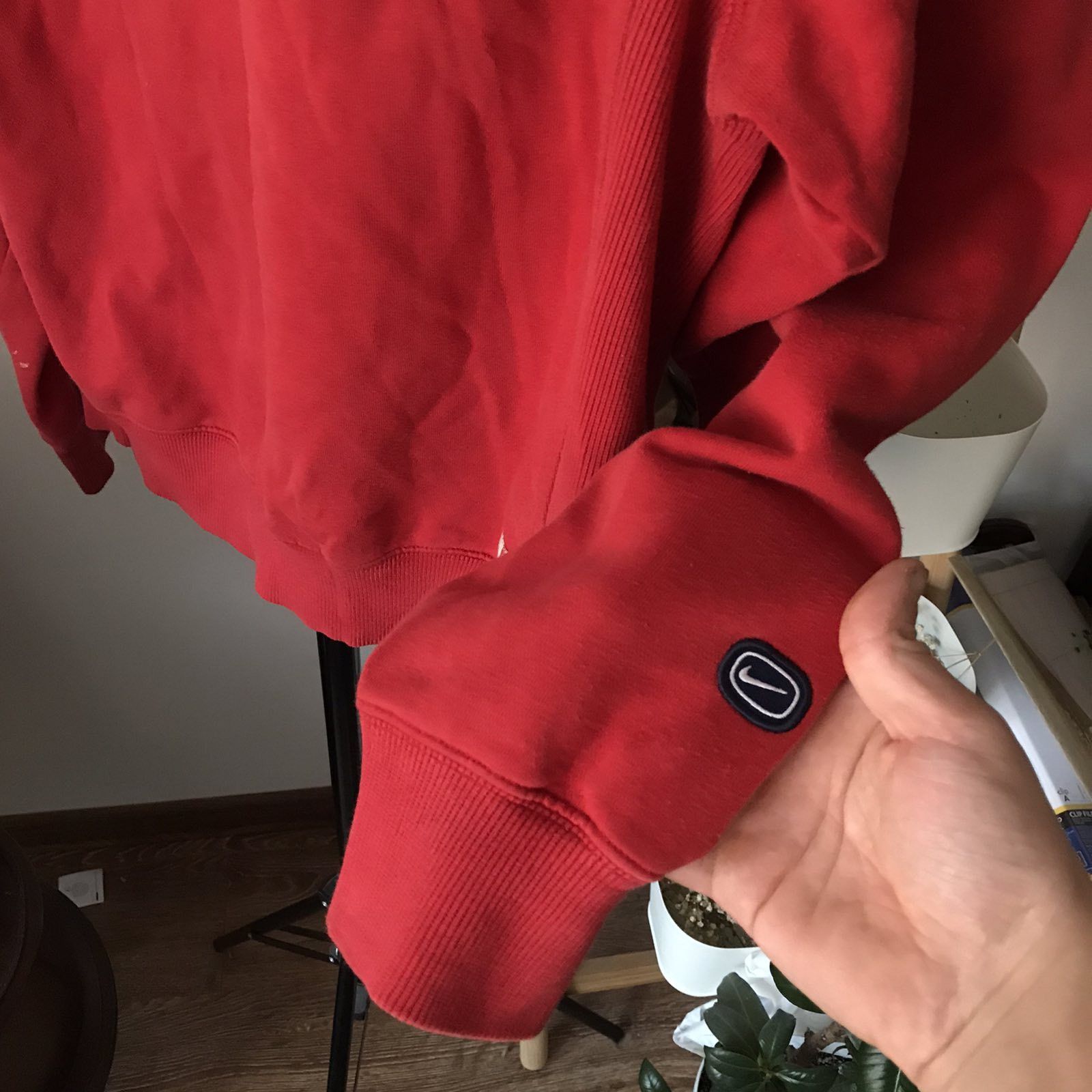 Nike × Vintage Nike Vintage 90s red sweatshirt Size US M / EU 48-50 / 2 - 4 Thumbnail