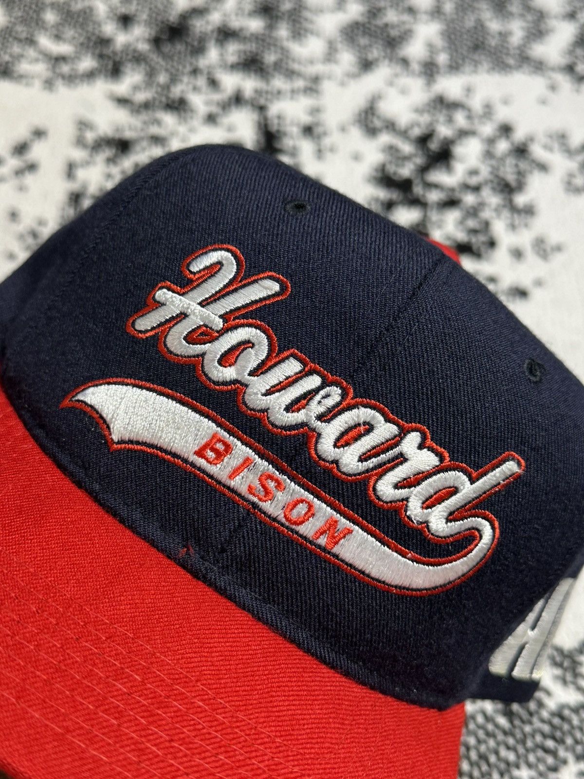 Starter Vintage Howard Bison Starter 90s Hat Size ONE SIZE - 2 Thumbnail