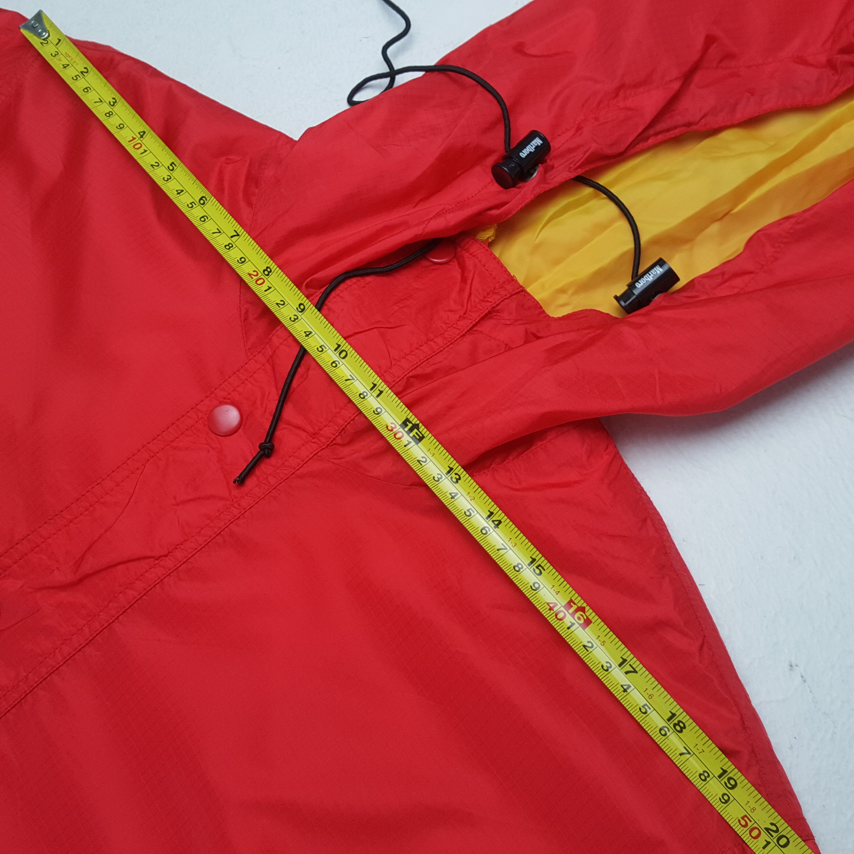 Marlboro Vintage Marlboro Formula One Racing Windbreaker Hoodie RR3 Size US M / EU 48-50 / 2 - 5 Thumbnail