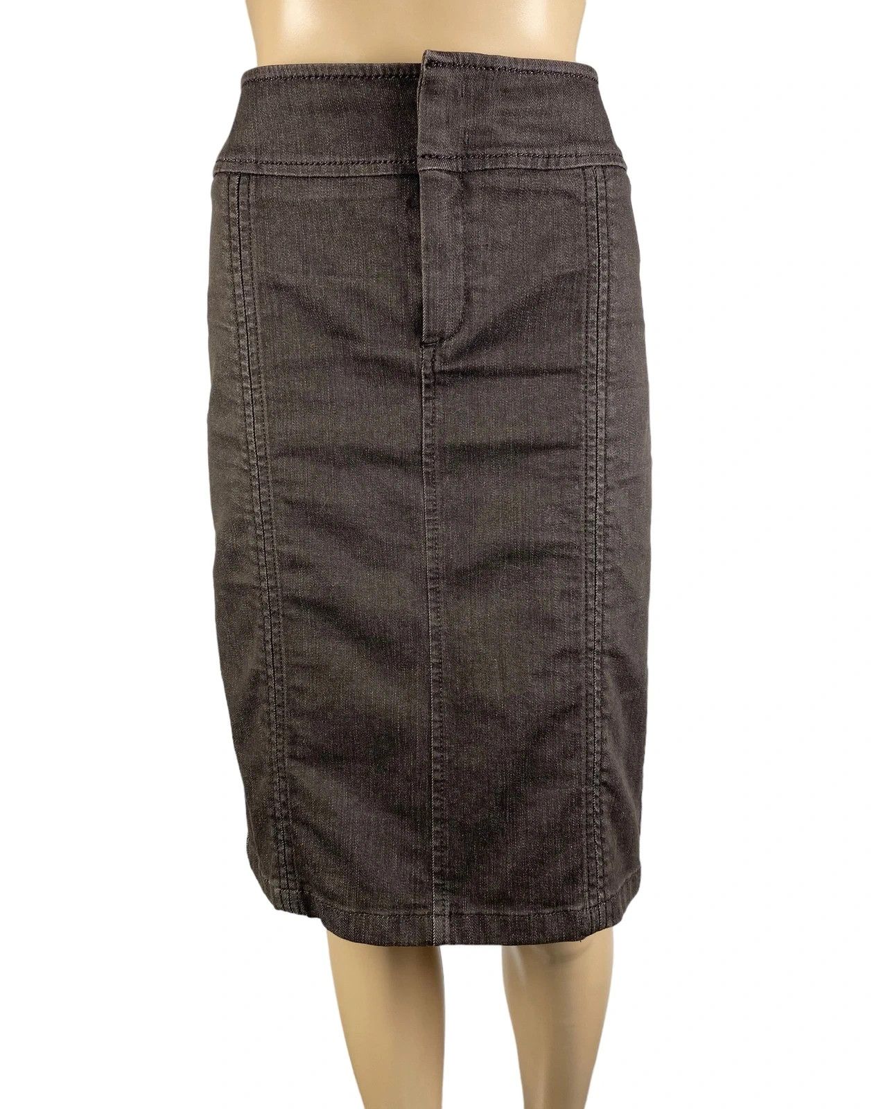 Weekend Max Mara Weekend Max Mara Denim Skirt Midi Embroidery Logo size UK10 Size 28" / US 6 / IT 42 - 2 Thumbnail