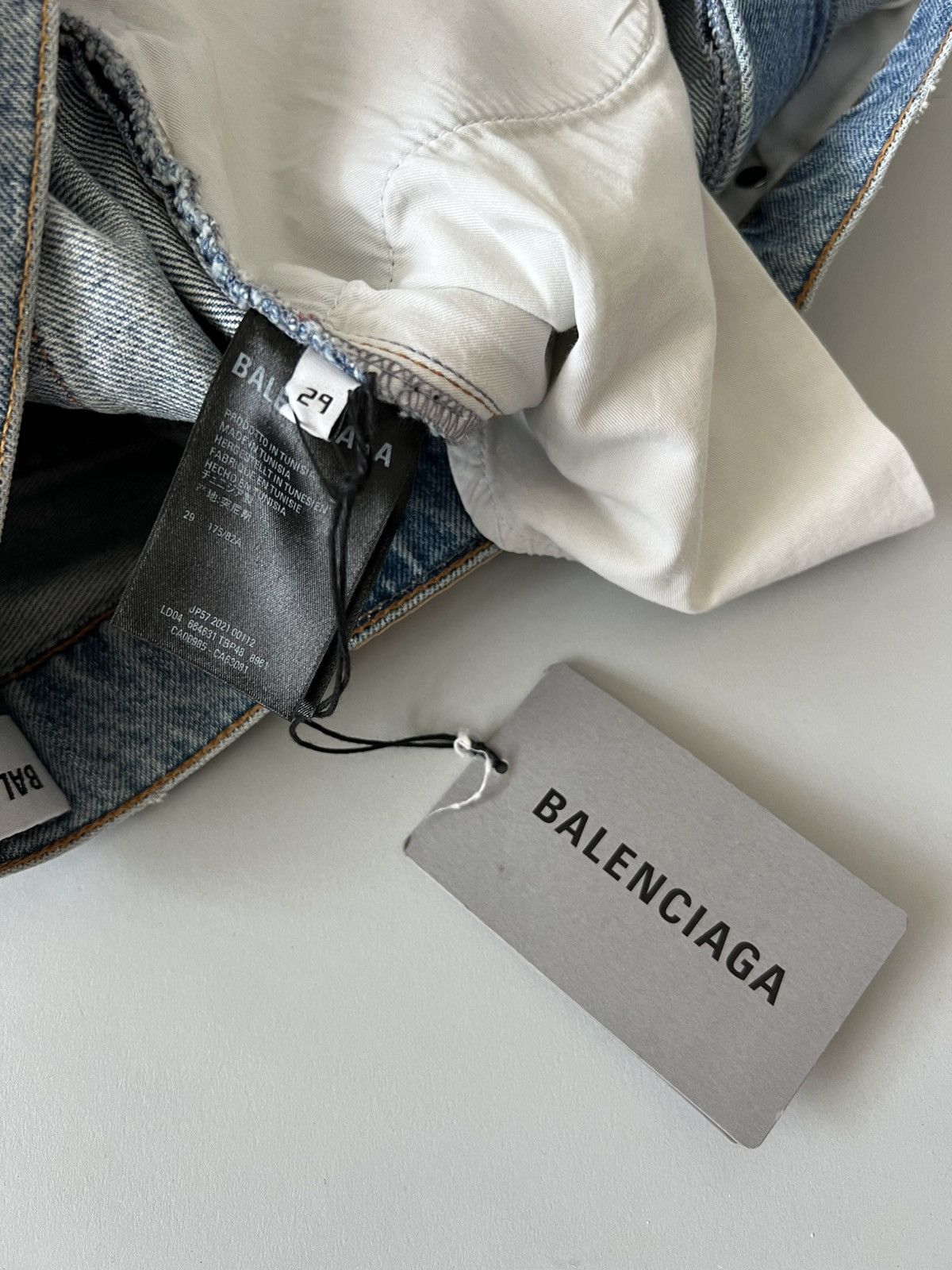 Balenciaga Balenciaga Ripped Distressed Jeans Size US 29 - 7 Thumbnail