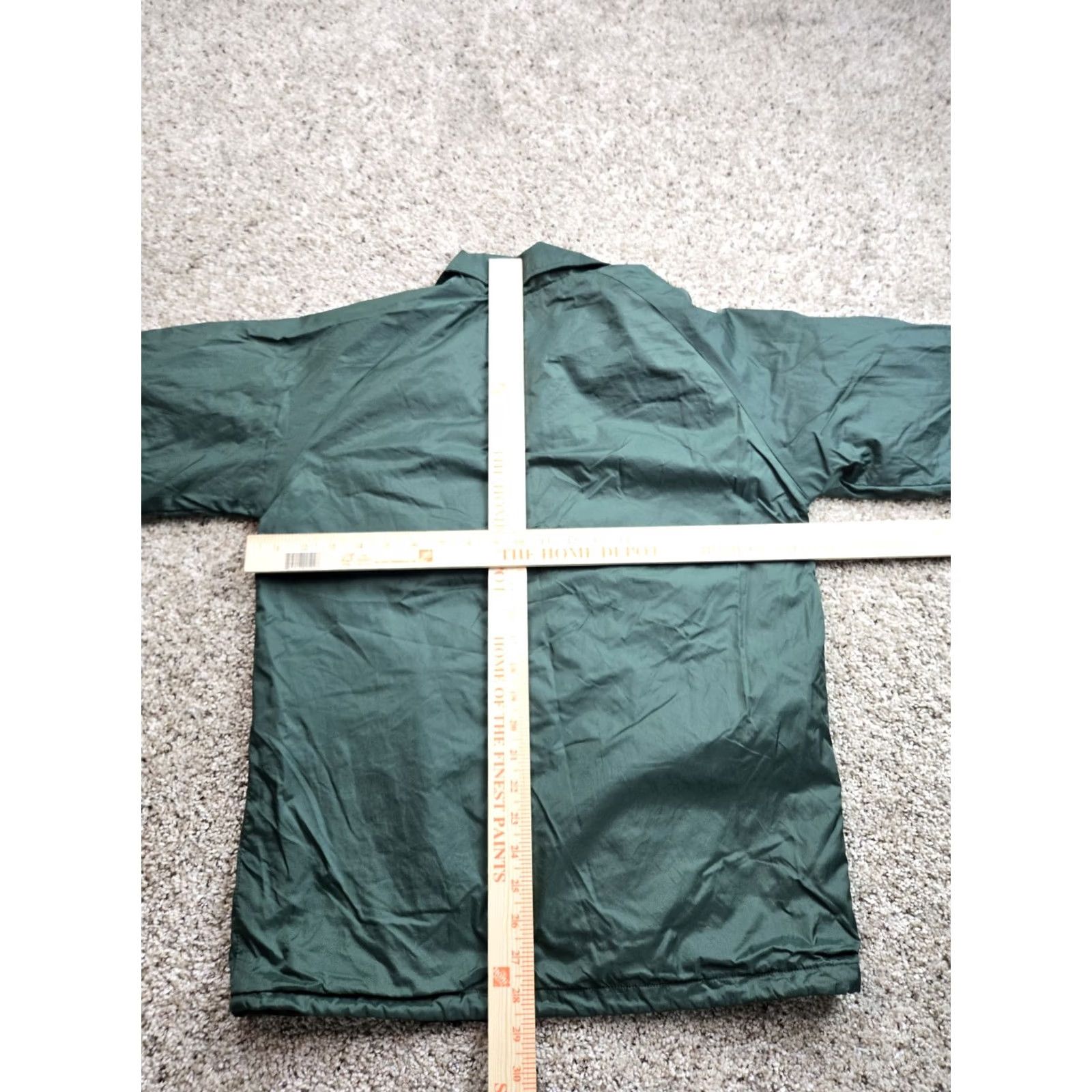 Ford VINTAGE WearGuard Windbreaker Jacket Mens S Green Snap Front Lined Nylon Mid-Length Casual Workwear Cars USA 90s? No Size US S / EU 44-46 / 1 - 7 Thumbnail