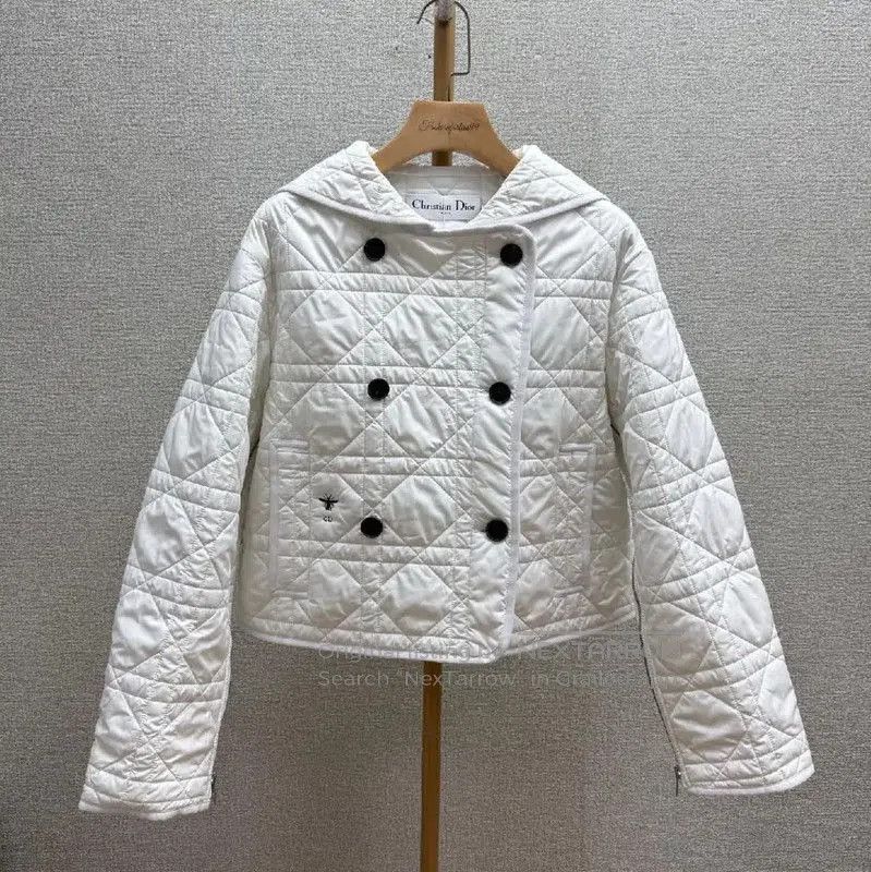 Dior Dior Women's Winter White Quilted Jacket . Size S / US 4 / IT 40 - 1 Thumbnail