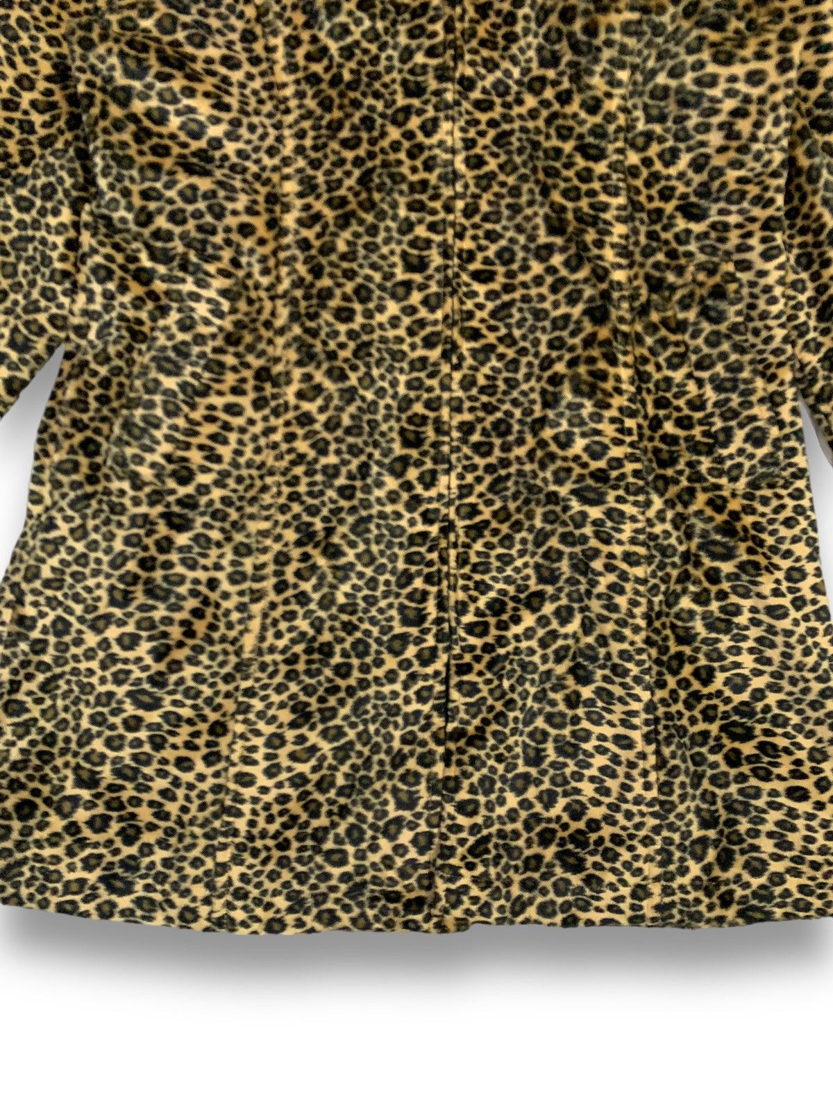 Japanese Brand Japanese Brand Leopard Pattern Faux Fur Hooded Jacket Size M / US 6-8 / IT 42-44 - 9 Thumbnail