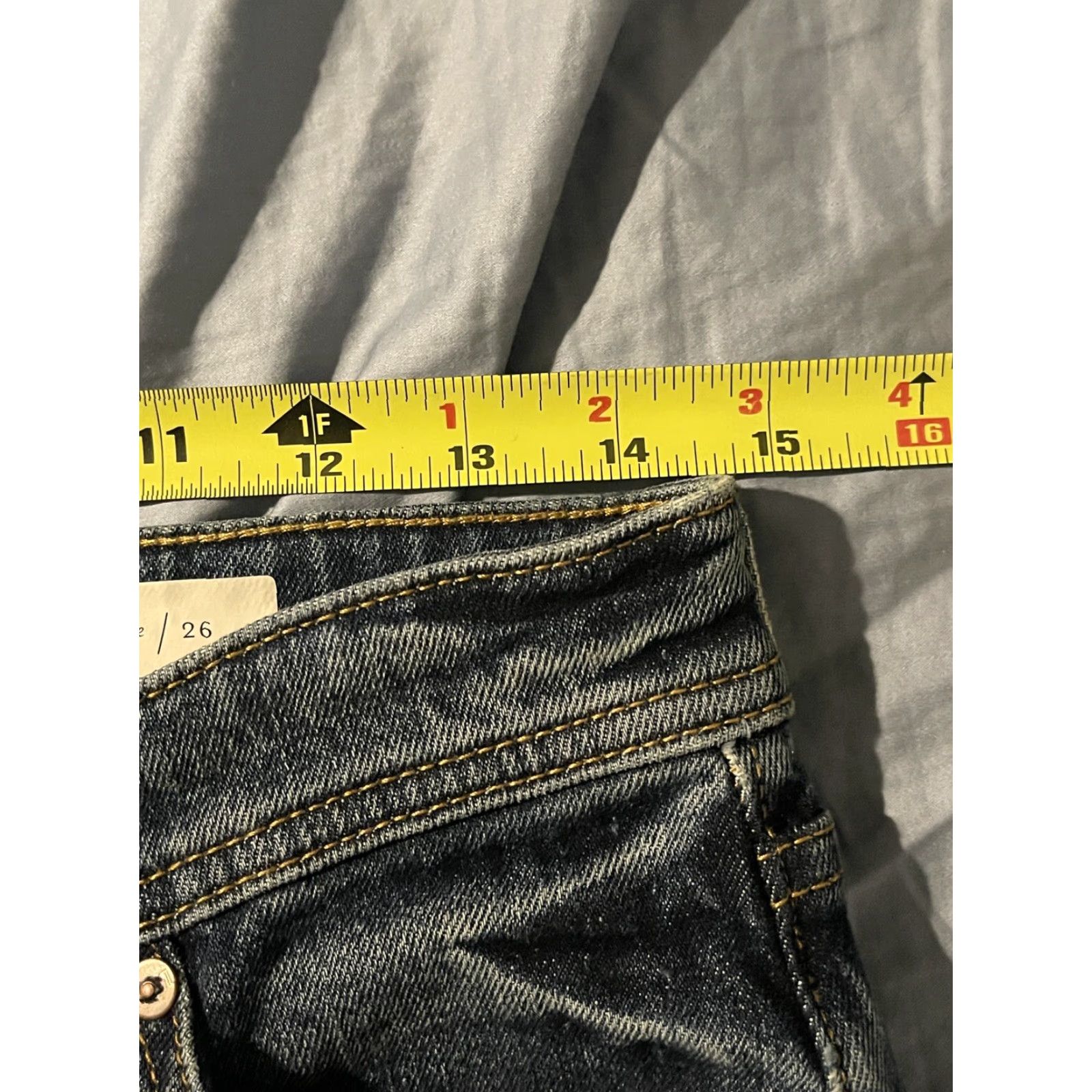 Anthropologie Pilcro and the Letterpress Anthropologie Embroidered Cuff Slim Straight Jeans 26 Size 26" / US 2 / IT 38 - 7 Thumbnail