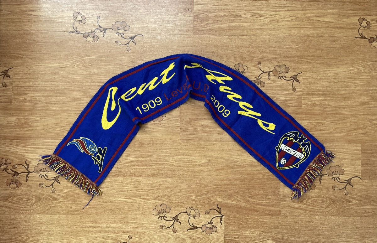 Vintage Vintage Levante U.D. “Cent Anys” Centenary Anniversary scarf Size ONE SIZE - 2 Thumbnail