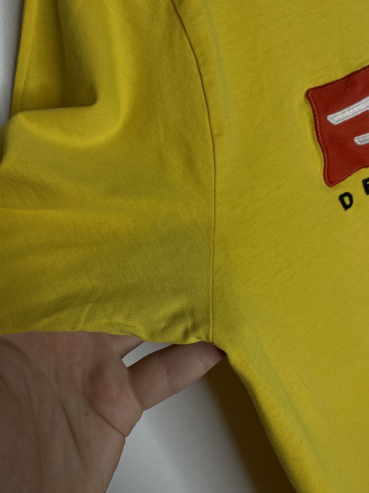 Diesel × Vintage Diesel “Is Dead” Denim Division T-Shirt Short Sleeve Vintage Size US S / EU 44-46 / 1 - 6 Thumbnail