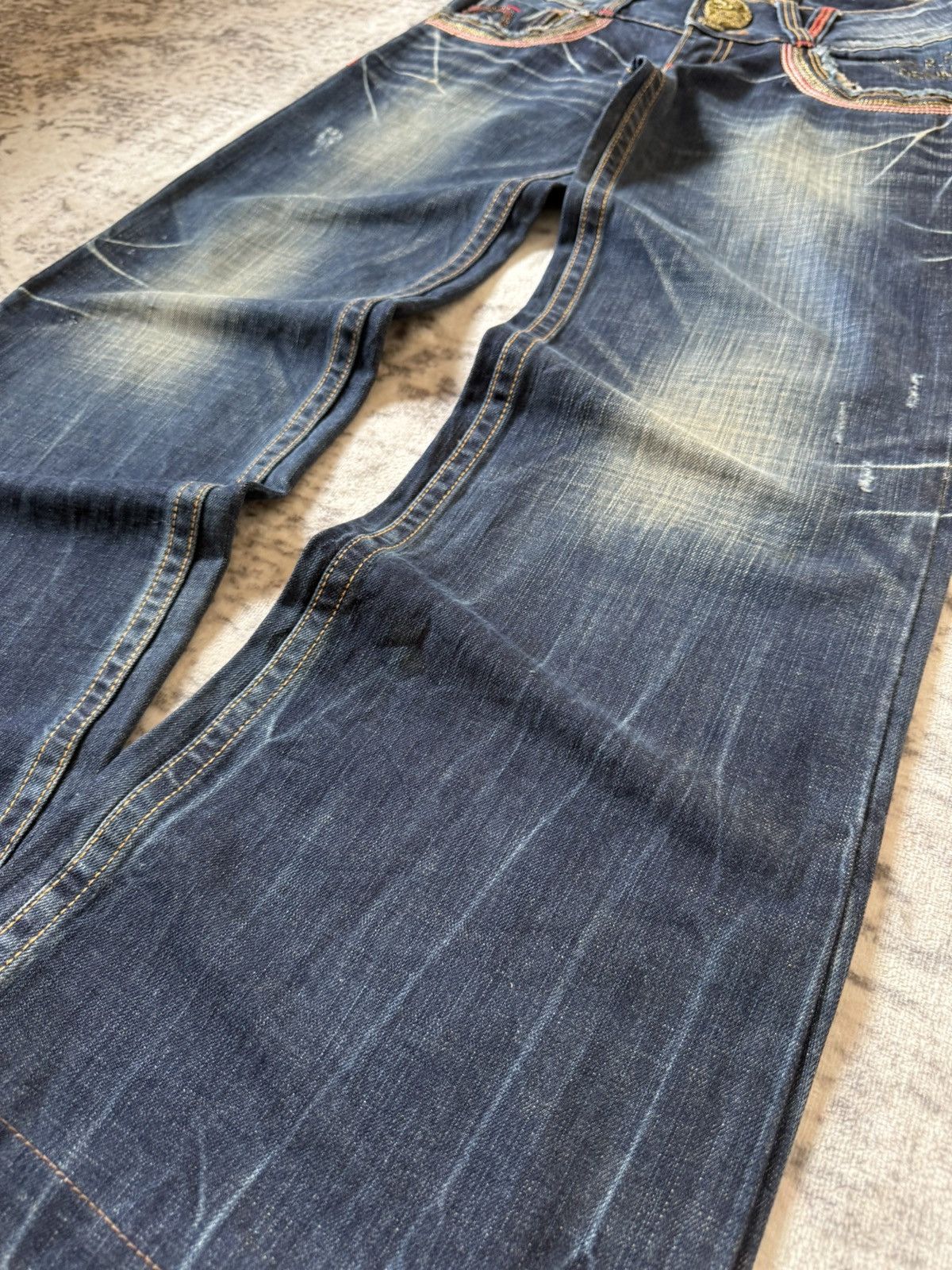 Le Grande Bleu (L.G.B.) Studio R.P Muddy Wash Wide Leg Flared Jeans Size US 28 / EU 44 - 6 Thumbnail