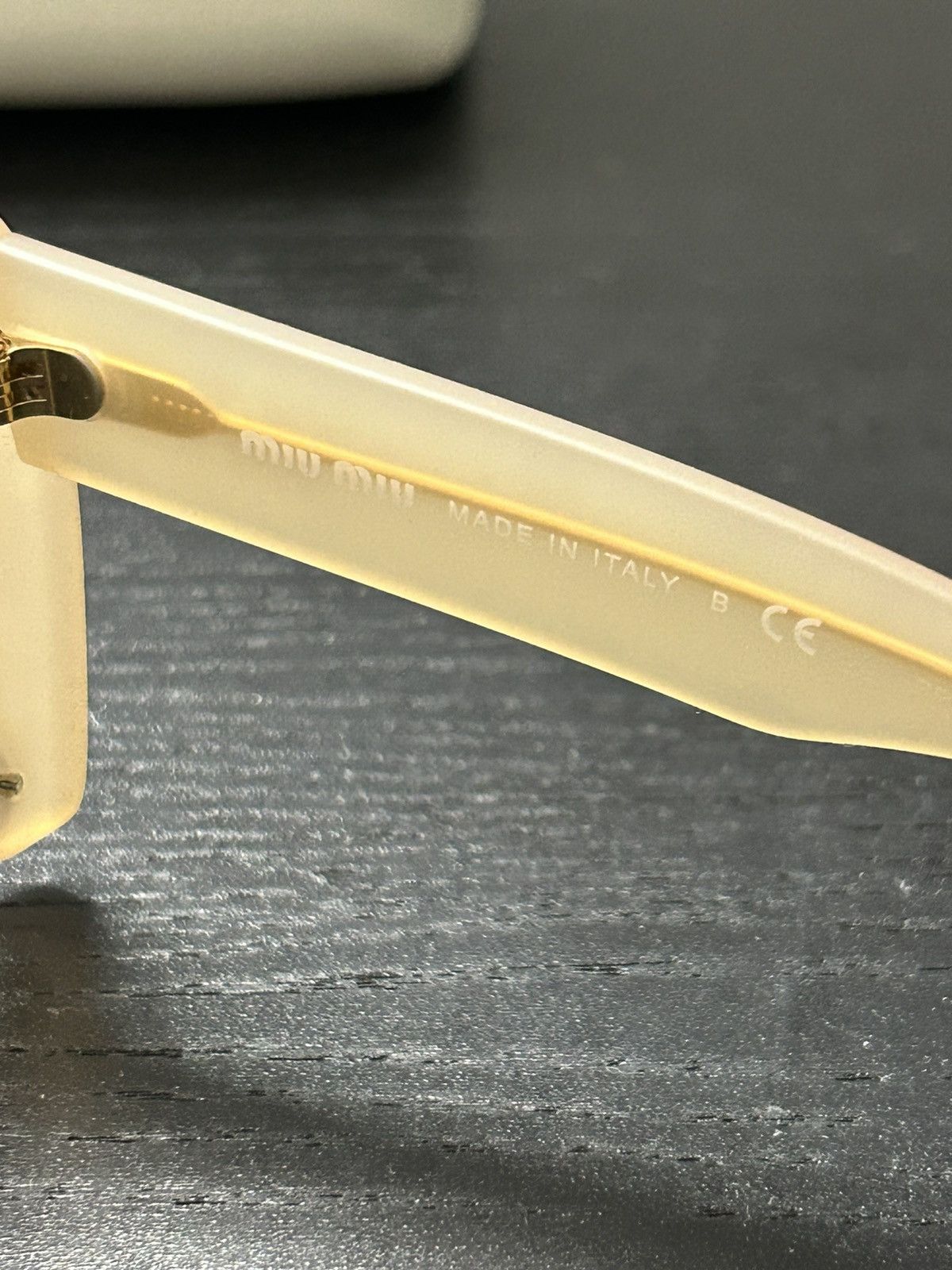 Miu Miu Miu Miu Sand/Green Gradient SMU06Q Rasoir Square Sunglasses Size ONE SIZE - 3 Thumbnail