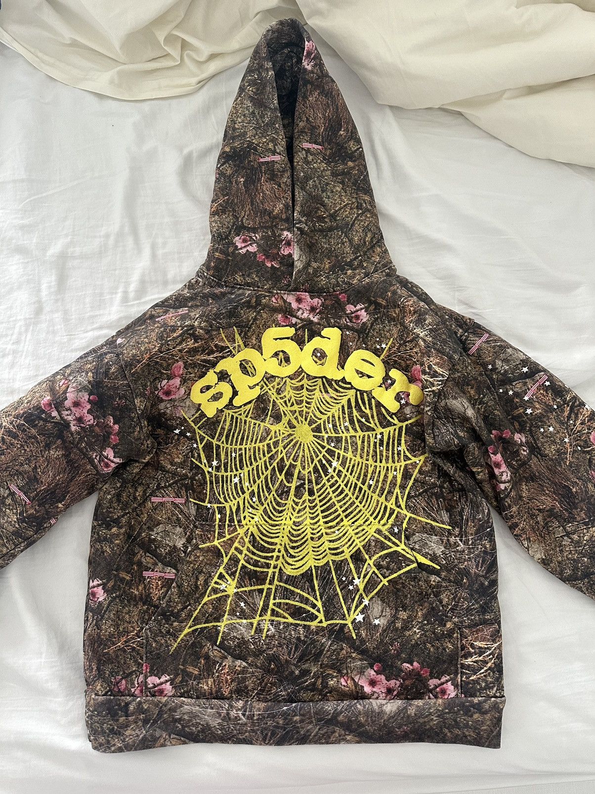 image of Sp5Der Spider Worldwide Real Tree Hoodie in Realtree, Men's (Size Medium)