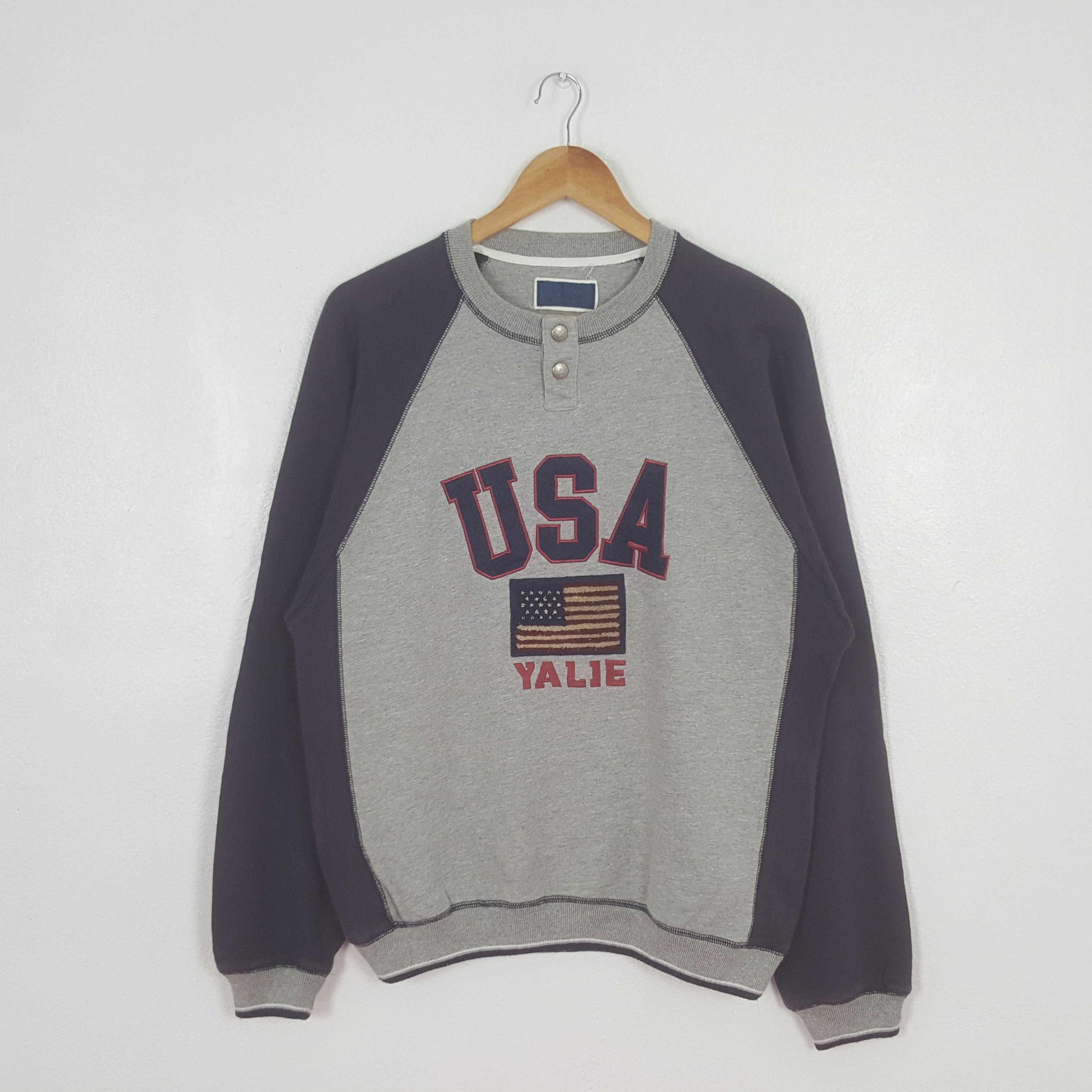 Vintage Vintage USA Yalie American Flag Sweatshirt C323N10 Size US M / EU 48-50 / 2 - 1 Thumbnail