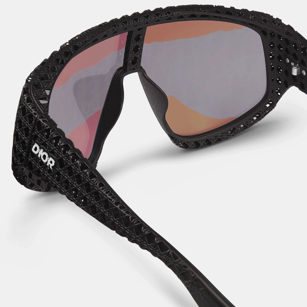 Dior o1bcso1str0126 Size: OS/Dior3d M1u in Black Size ONE SIZE - 4 Thumbnail