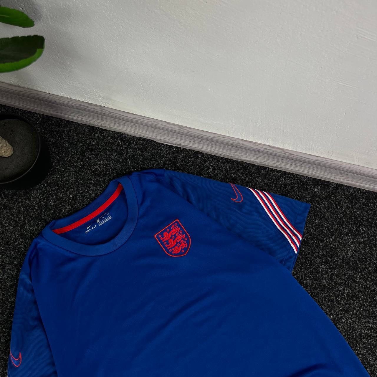 Nike Nike England Tee Football Soccer Jersey Y2k Blokecore Size US XL / EU 56 / 4 - 2 Thumbnail