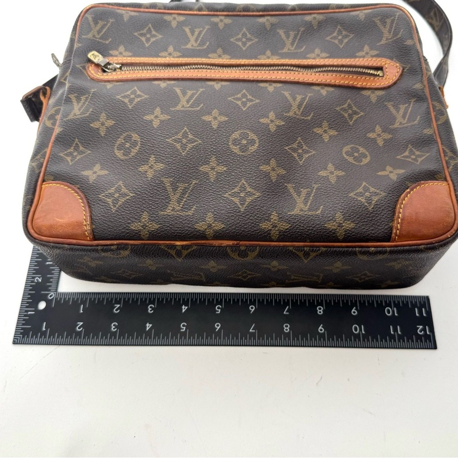 Louis Vuitton Louis Vuitton Brown Monogram Potomac top zip shoulder bag Size ONE SIZE - 6 Thumbnail