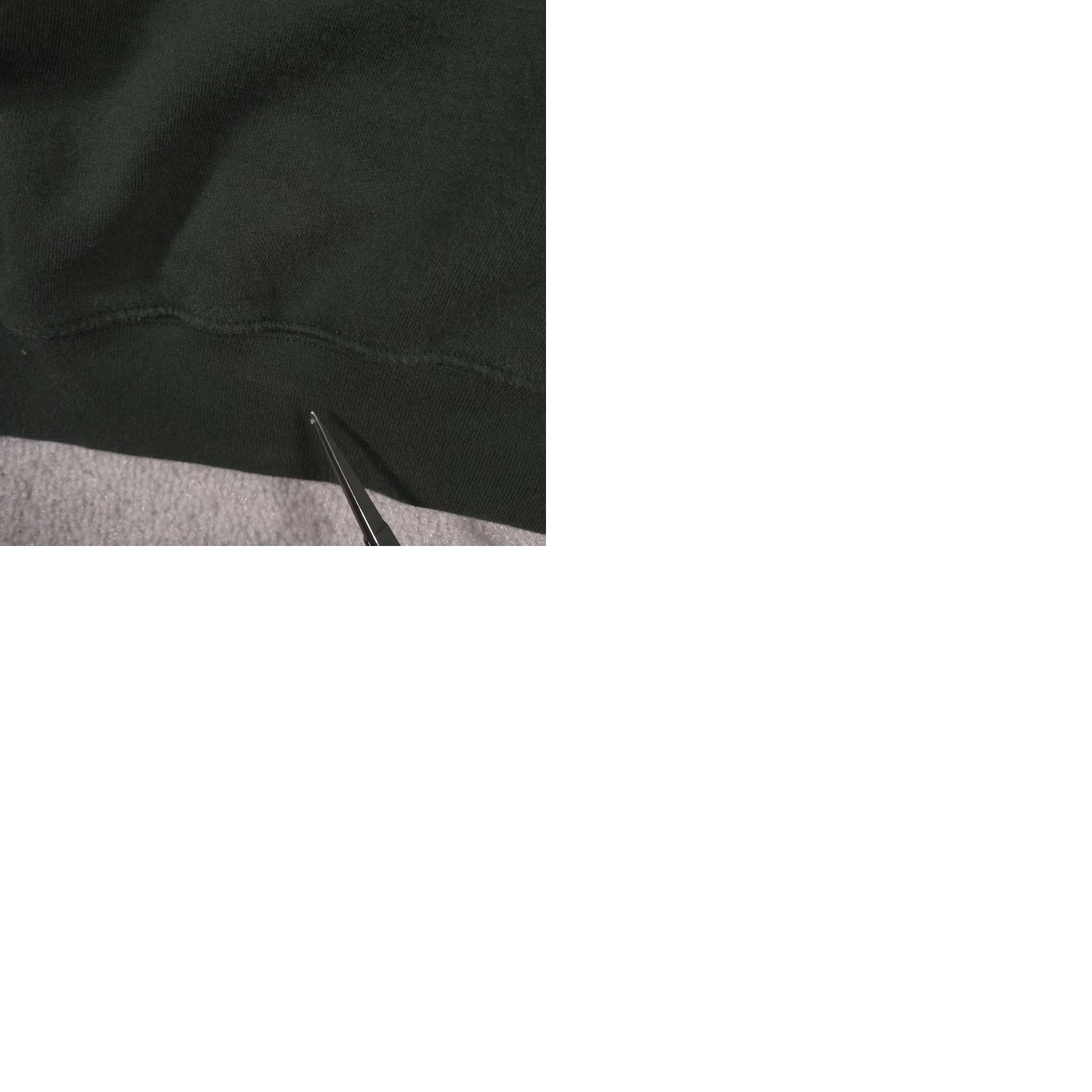Champion VINTAGE Champion Sweatshirt Mens Large Green Crewneck Pullover C Logo Fleece Size US L / EU 52-54 / 3 - 10 Thumbnail