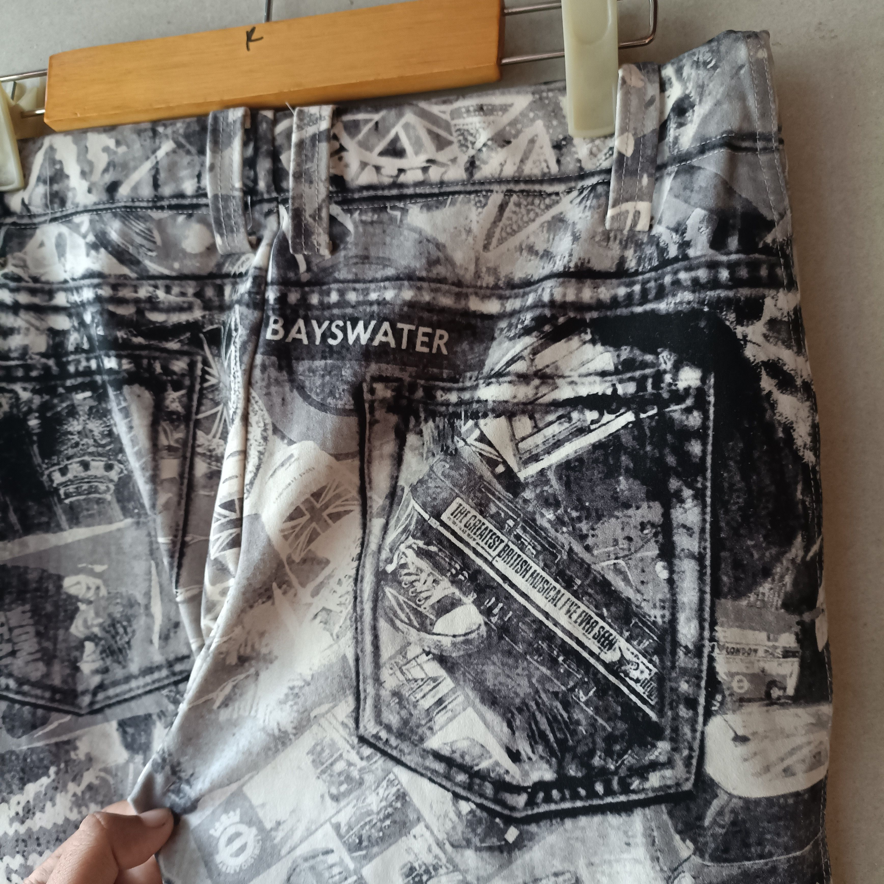 Katharine Hamnett London Katherine Hamnett London Underground Printed Legging Pants Size 30" / US 8 / IT 44 - 4 Thumbnail