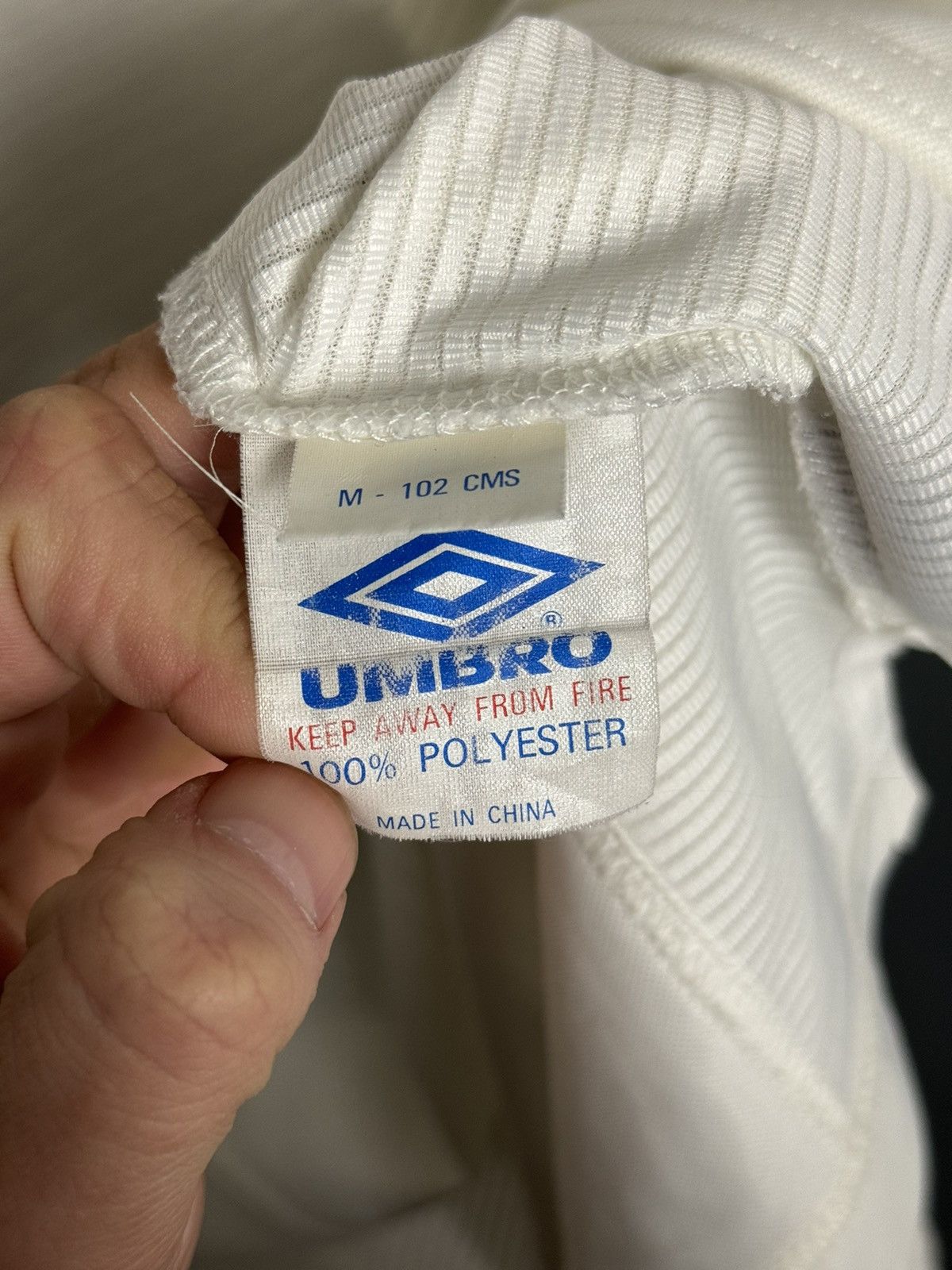 Umbro England National Team 99/01 Home Football Jersey T-Shirt Size US M / EU 48-50 / 2 - 13 Thumbnail