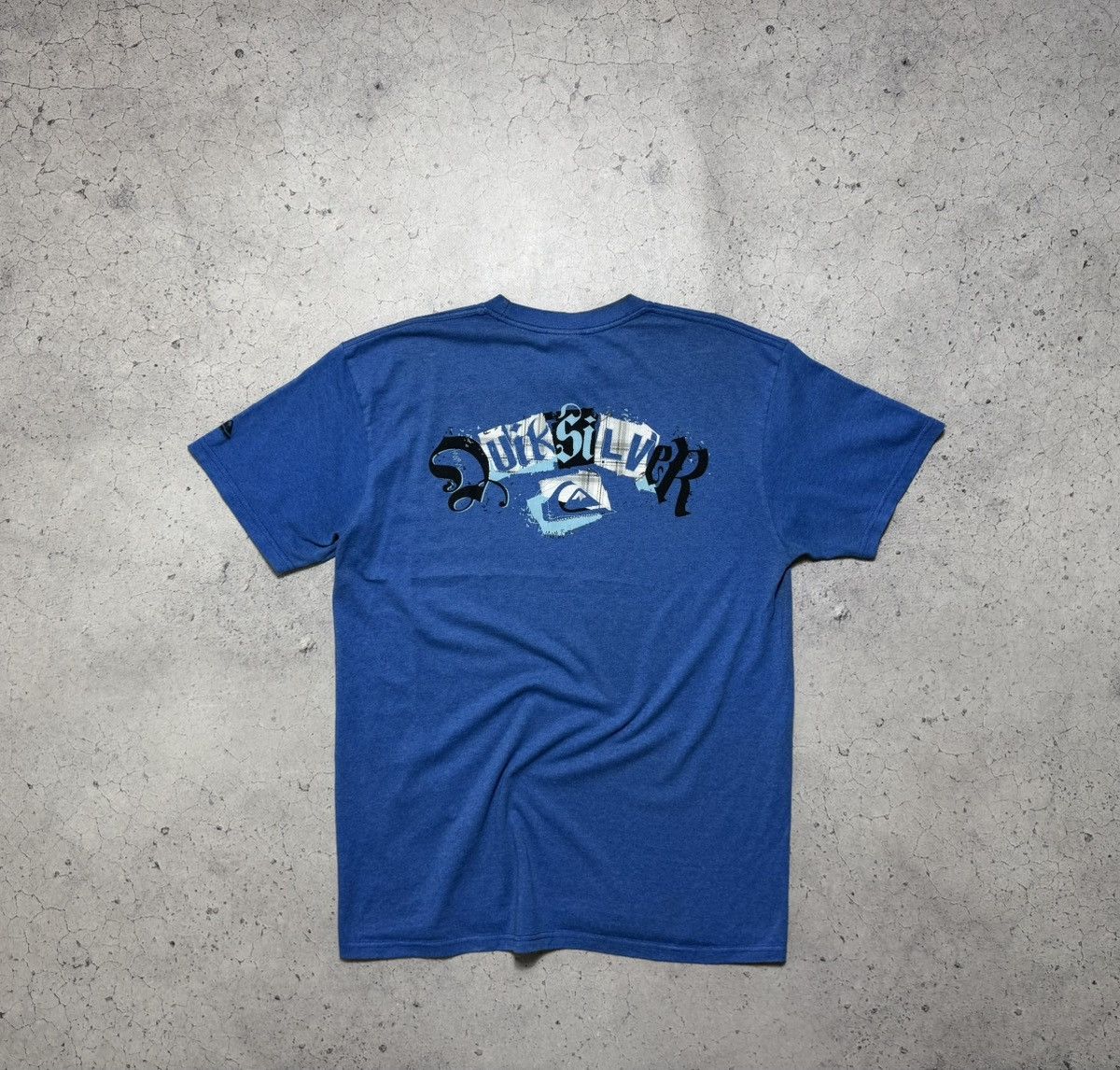 Quiksilver Quiksilver Big Logo Surf T-Shirt Blue Vintage Size US M / EU 48-50 / 2 - 1 Thumbnail