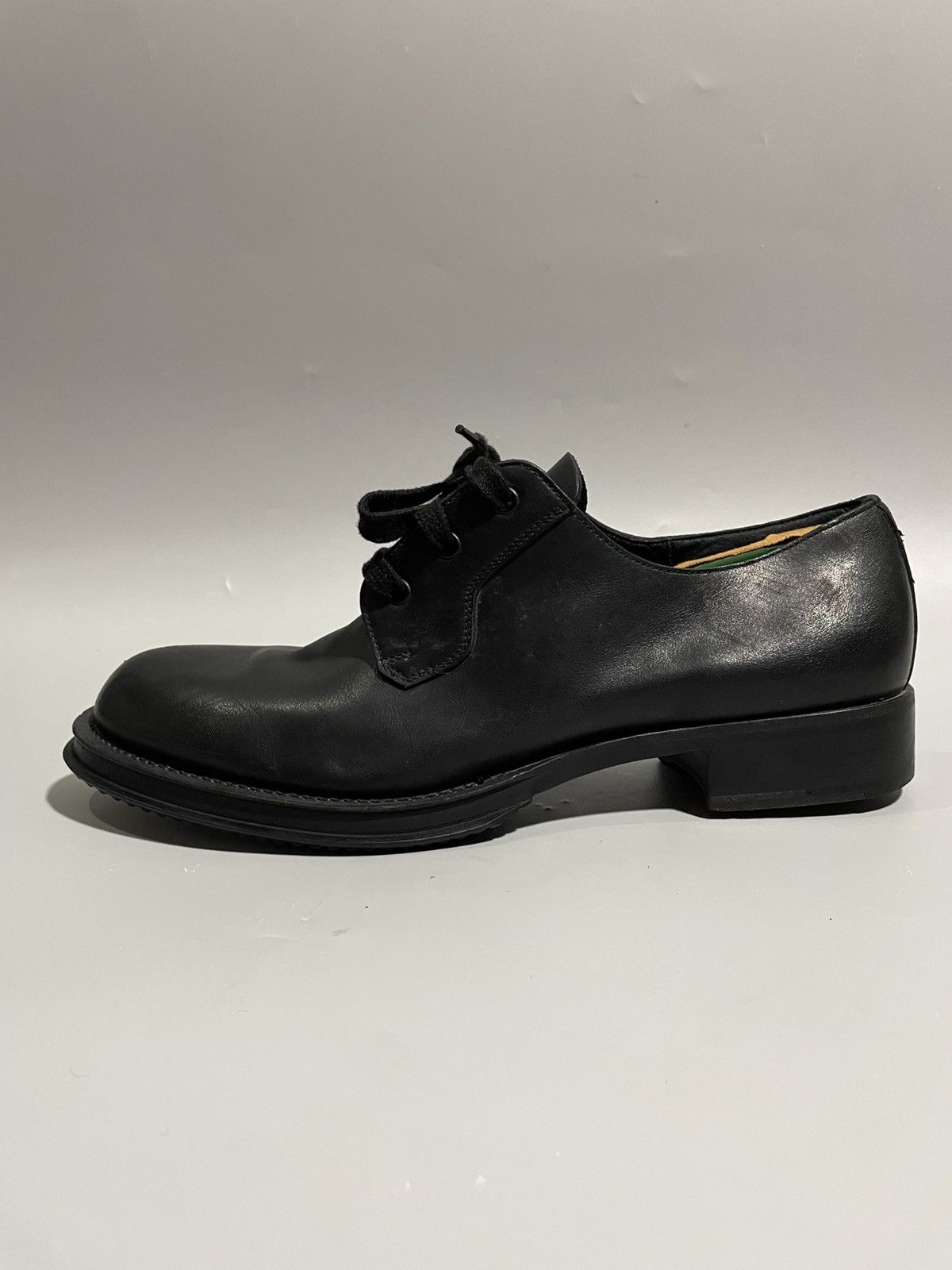 Prada Mens Welt-Sewn Black Leather Lace Up Derby Shoes
