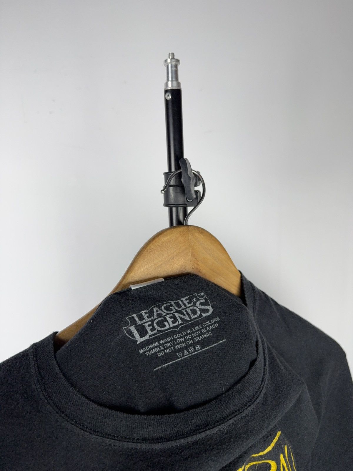 Vintage League of Legends LoL Caution Don’t Chase Meme T-Shirt L-XL Size US L / EU 52-54 / 3 - 6 Thumbnail