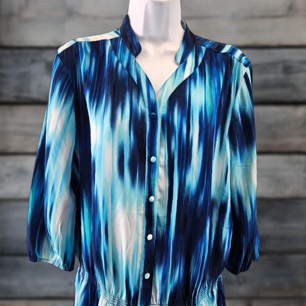 Vintage Chicos Womens Button Front Top Sz Medium Blue White 3/4 Sleeve Shirt Womens Medium Blue White 3/4 Sleeve Size M / US 6-8 / IT 42-44 - 1 Thumbnail