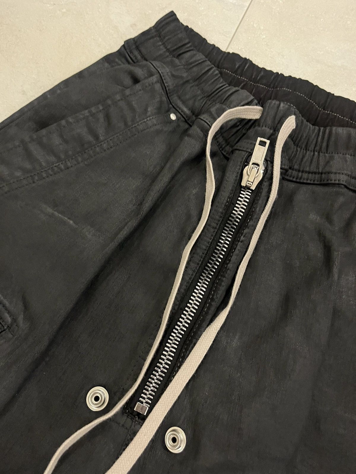 Rick Owens Drkshdw Rick Owens Double Cargo Jumbo Belas (Black Wax) Size US 30 / EU 46 - 4 Thumbnail