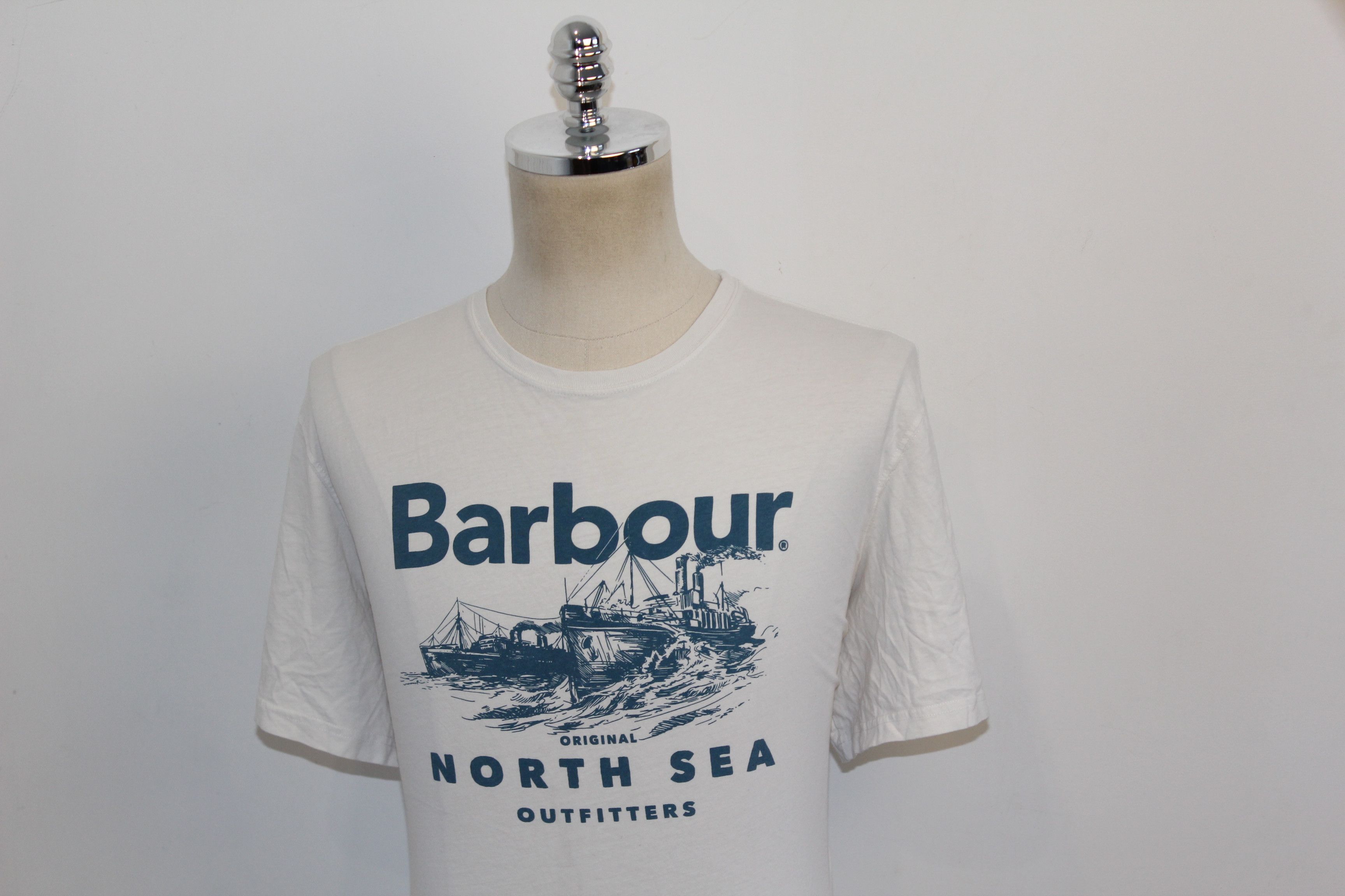 Barbour Men's Barbour Big Logo White T-Shirt Top Size US XXL / EU 58 / 5 - 4 Thumbnail