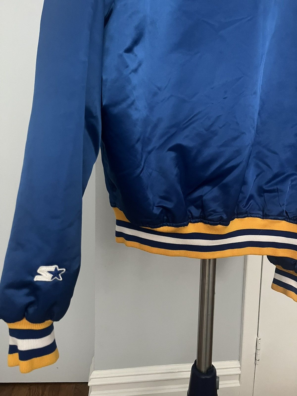 Starter VINTAGE Starter Golden State Warriors Bomber Jacket Size L Size US L / EU 52-54 / 3 - 5 Thumbnail