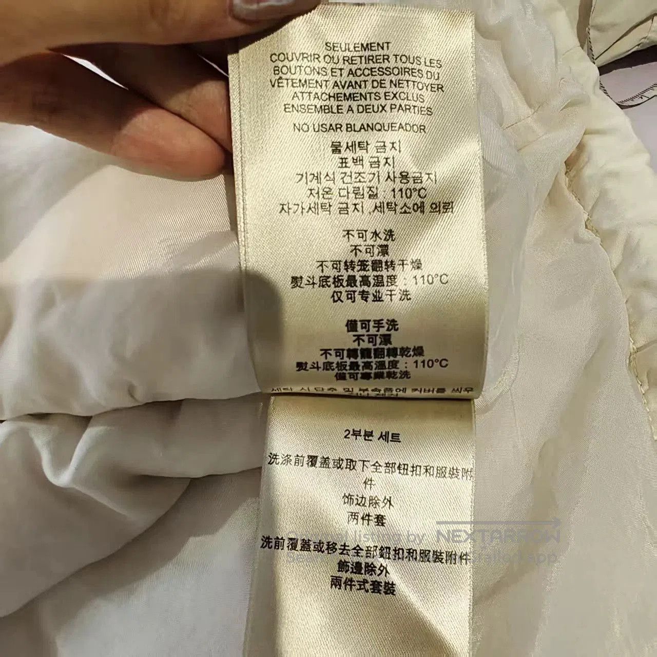 Burberry burberry jacket with minor color fading. Size US M / EU 48-50 / 2 - 9 Thumbnail