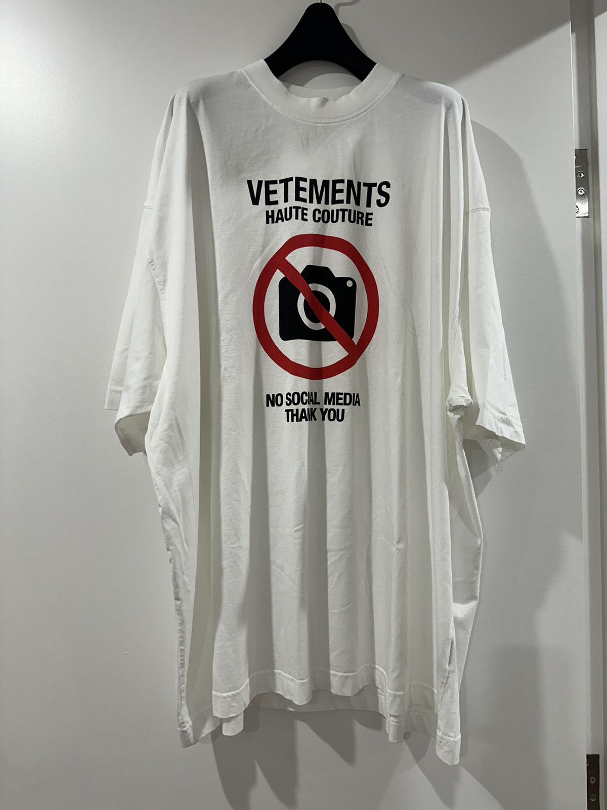 Vetements Vetements no social media tshirt Size US L / EU 52-54 / 3 - 1 Thumbnail