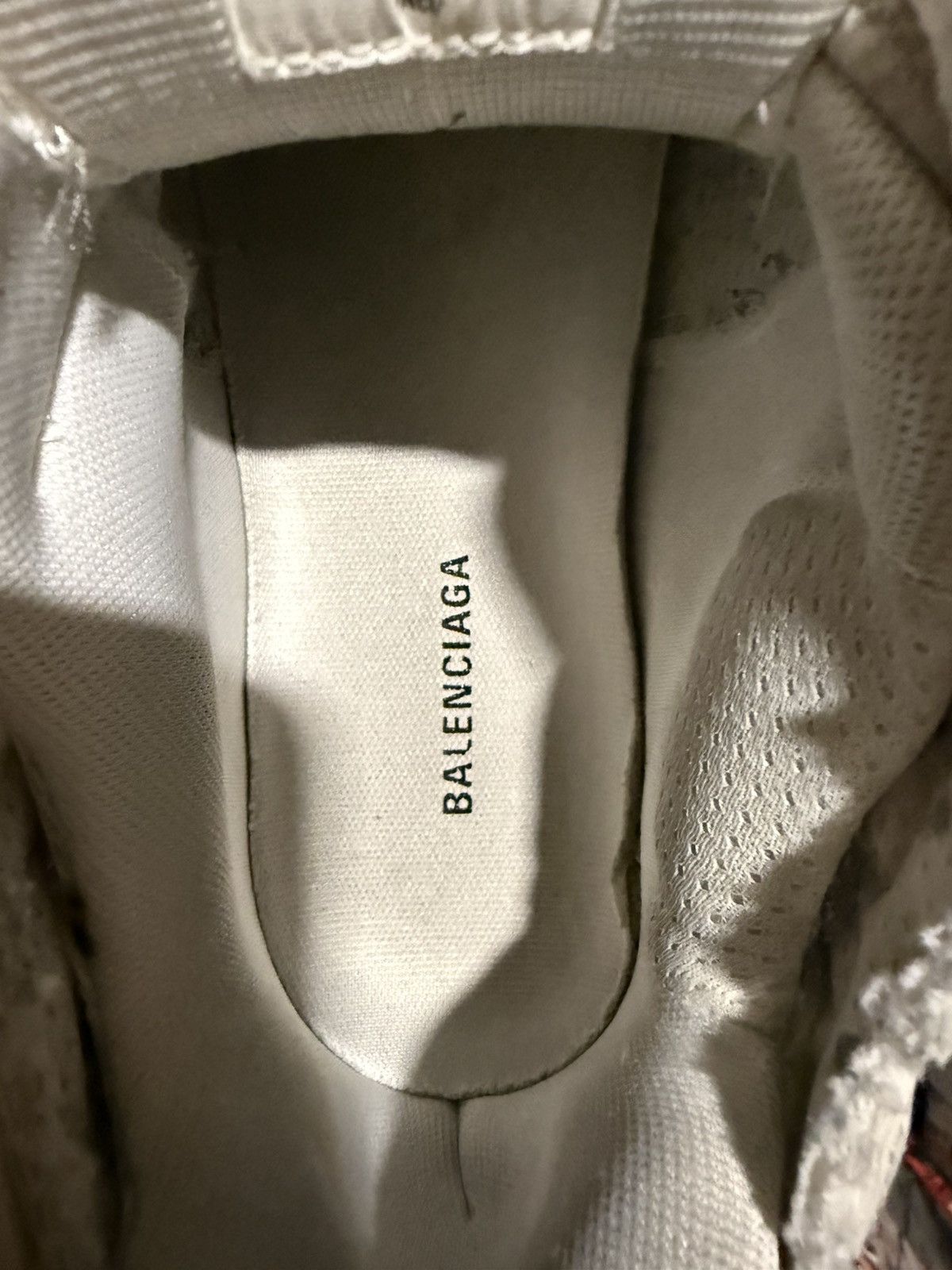 Balenciaga Balenciaga White/White “Runnr” Sneakers Size US 9 / EU 42 - 8 Thumbnail