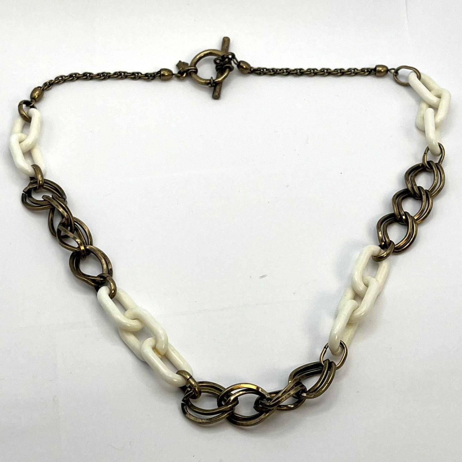 Other Gold & White Chain Necklace Size ONE SIZE - 4 Thumbnail