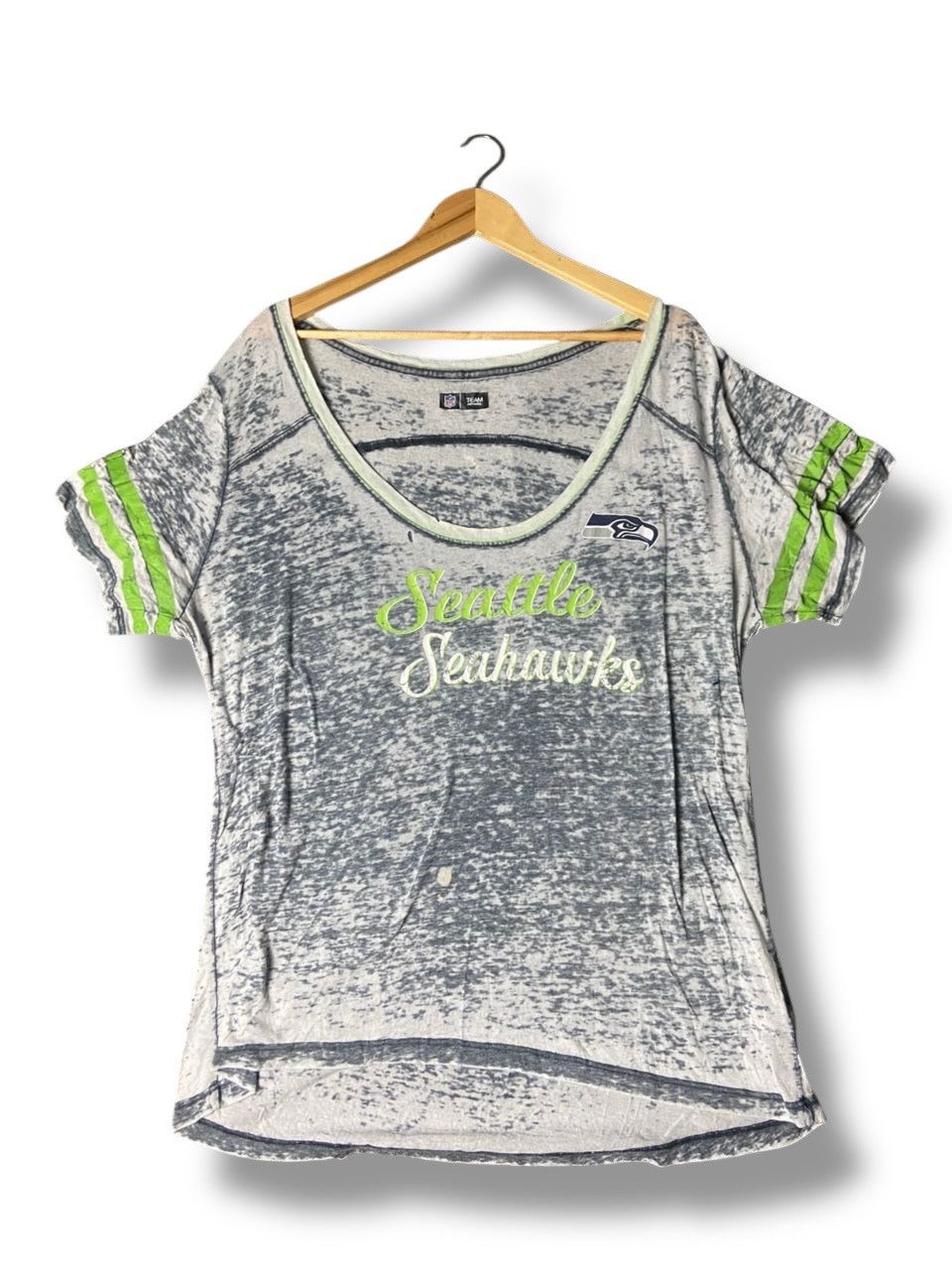 Japanese Brand NFL Team Seattle Seahawks Sports Tshirt (166) Size XXL / US 16-18 / IT 52-54 - 2 Thumbnail