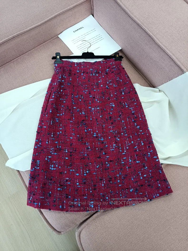 Chanel Chanel Equestrian series red tweed skirt Size 42" / US 20 - 2 Thumbnail