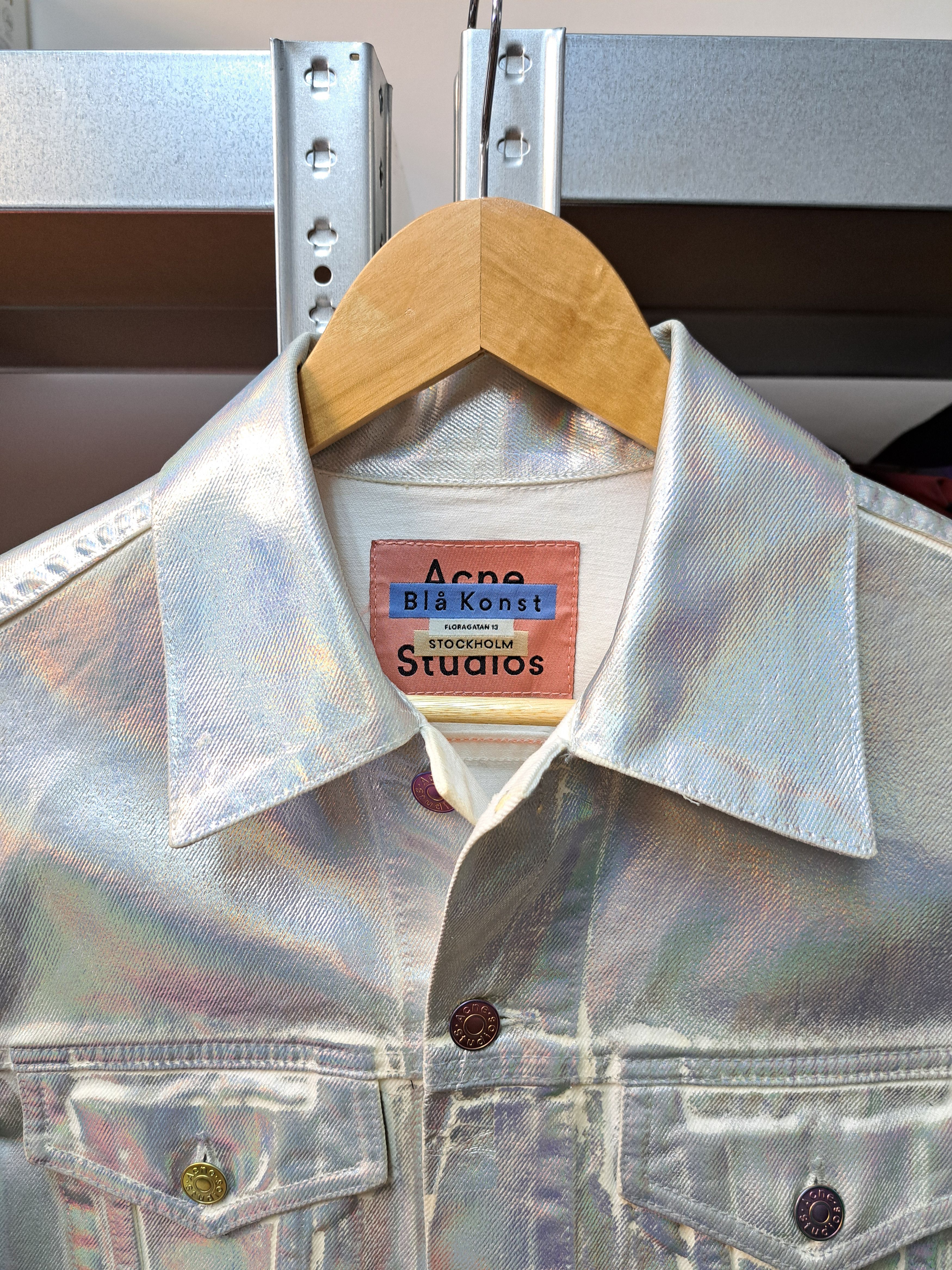 Acne Studios Acne Studios 1998 Holographic Foil Shiny Trucker Jacket Size US M / EU 48-50 / 2 - 2 Thumbnail