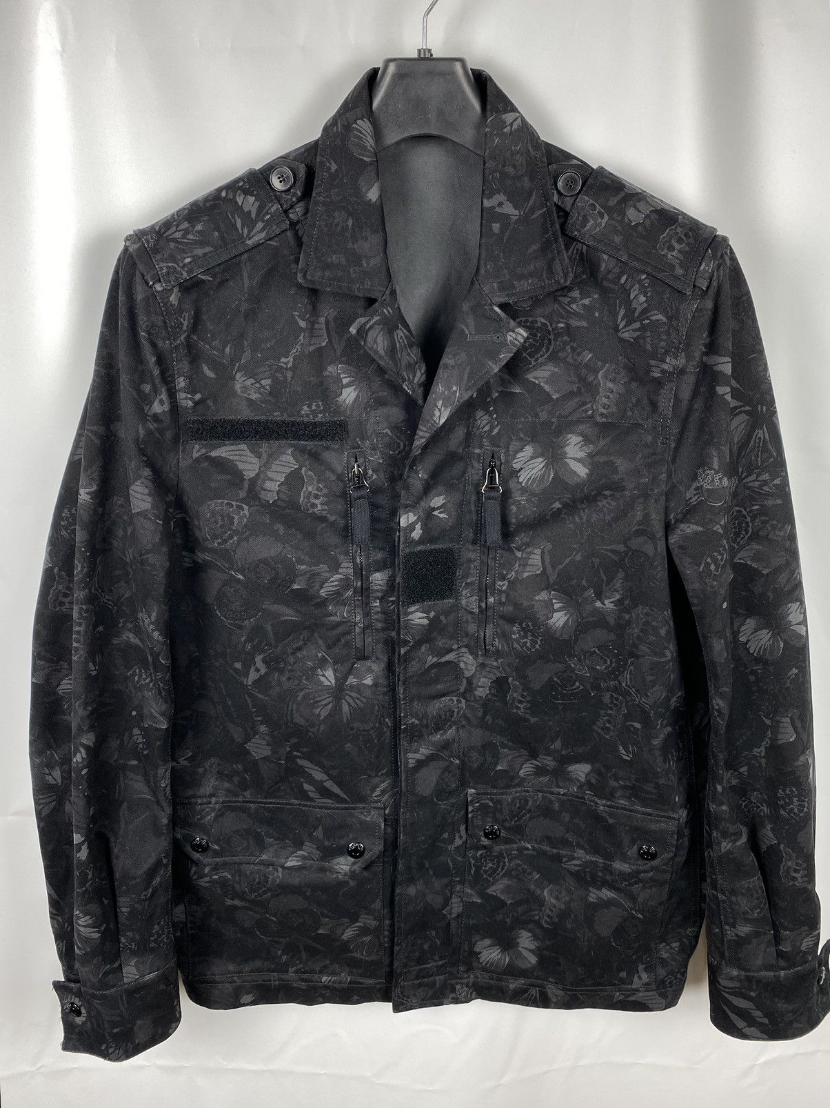 Valentino Valentino Camubutterfly Printed Jacket Men size 52 Size US L / EU 52-54 / 3 - 1 Thumbnail
