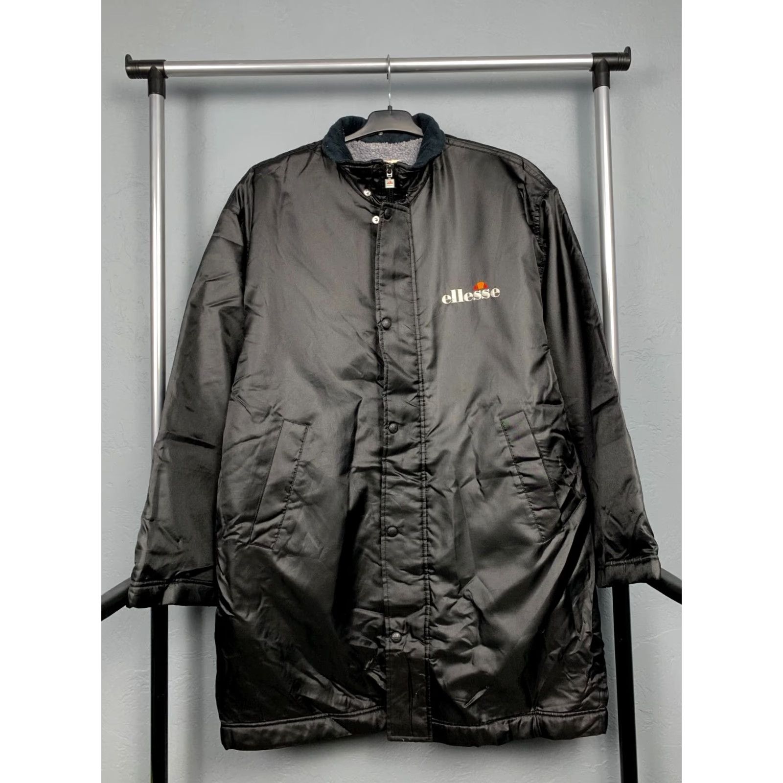 Ellesse Ellesse 90s Vintage Mens Parka Jacket Winter Wear Sherpa Size M Black Parka 90s Mens Jacket Winter Shoes? Size US M / EU 48-50 / 2 - 3 Thumbnail