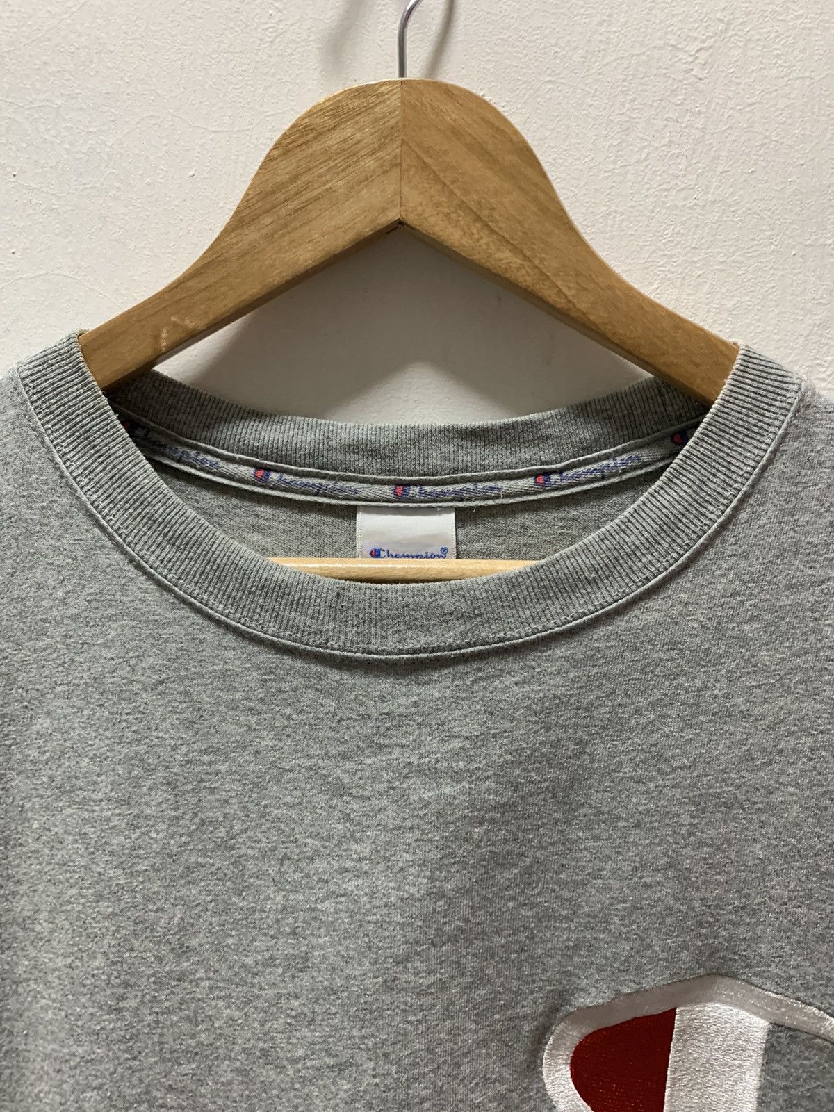 Champion Y2k Champion patches Medium Tee Size US M / EU 48-50 / 2 - 3 Thumbnail