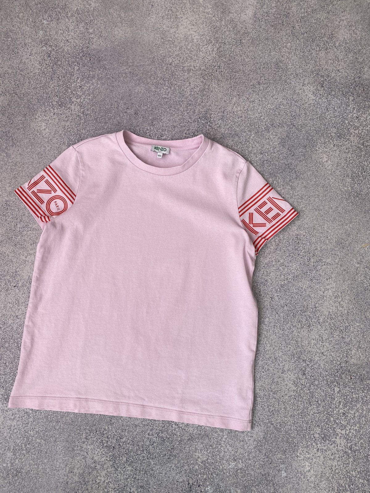 Kenzo × Vintage Vintage Kenzo Women’s Pink Printed T-Shirt Size XS / US 0-2 / IT 36-38 - 4 Thumbnail