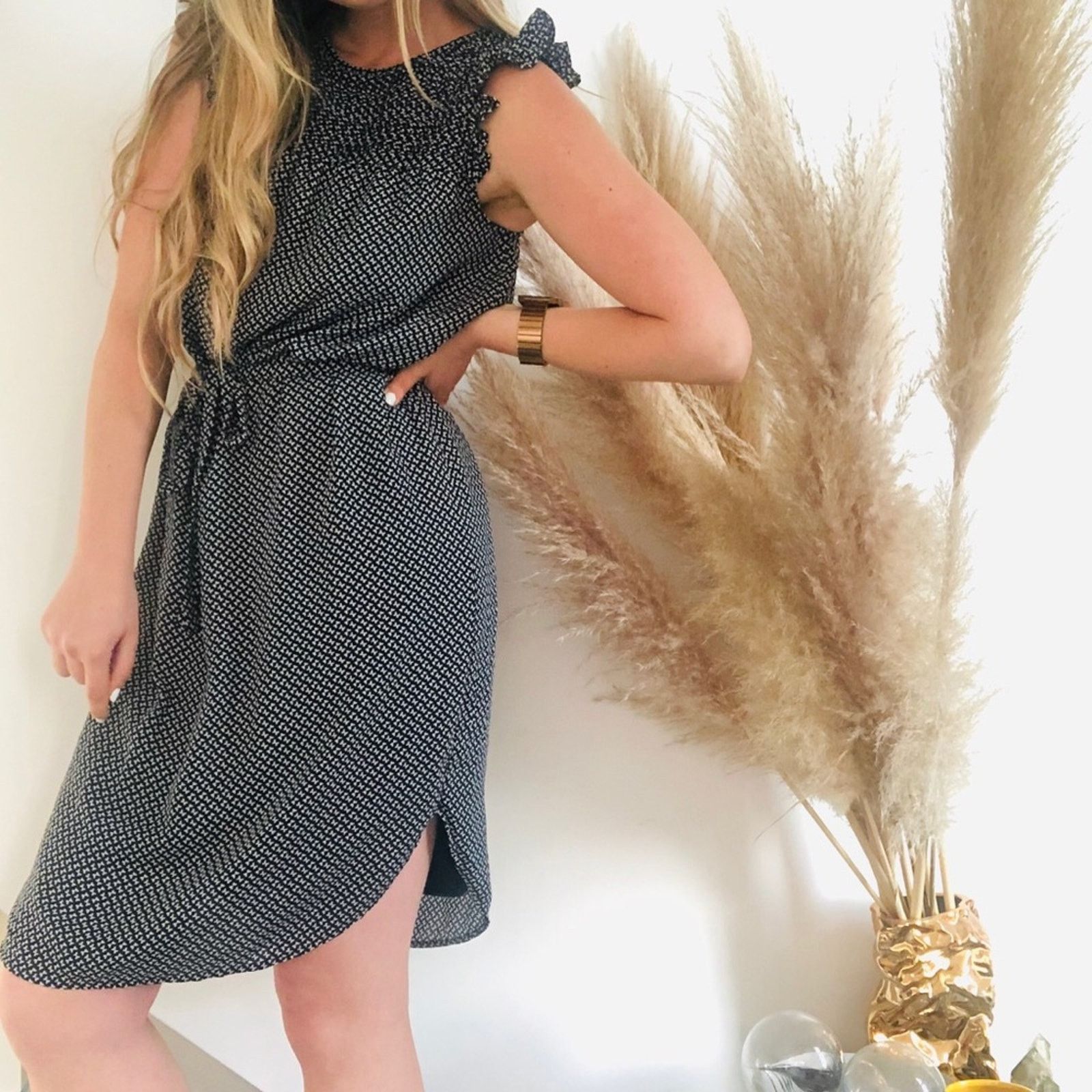 H&M H&M Navy White Printed Pleated Smocked Ruffle Tie Tank Dress Size M / US 6-8 / IT 42-44 - 1 Thumbnail