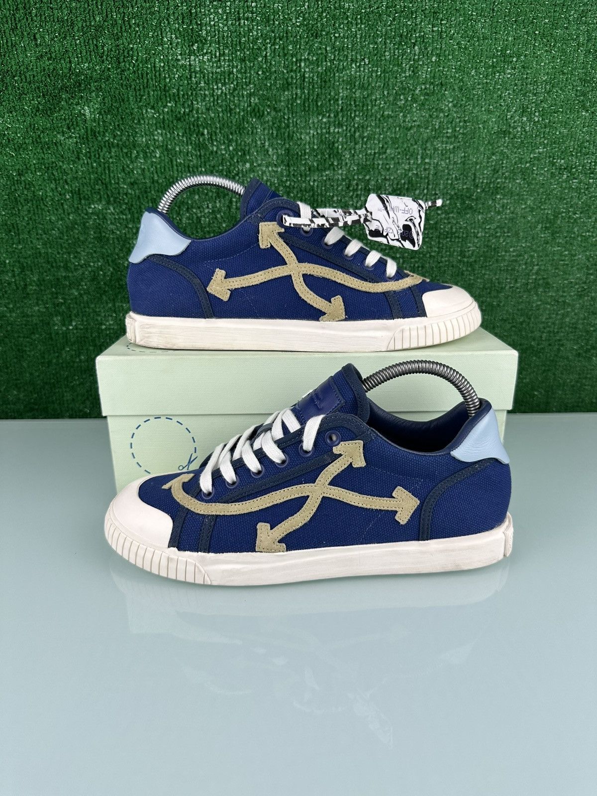 Off-White Off-White Vulcanized Low 'Blue'Size 40EU/7US Size US 7 / EU 40 - 2 Thumbnail