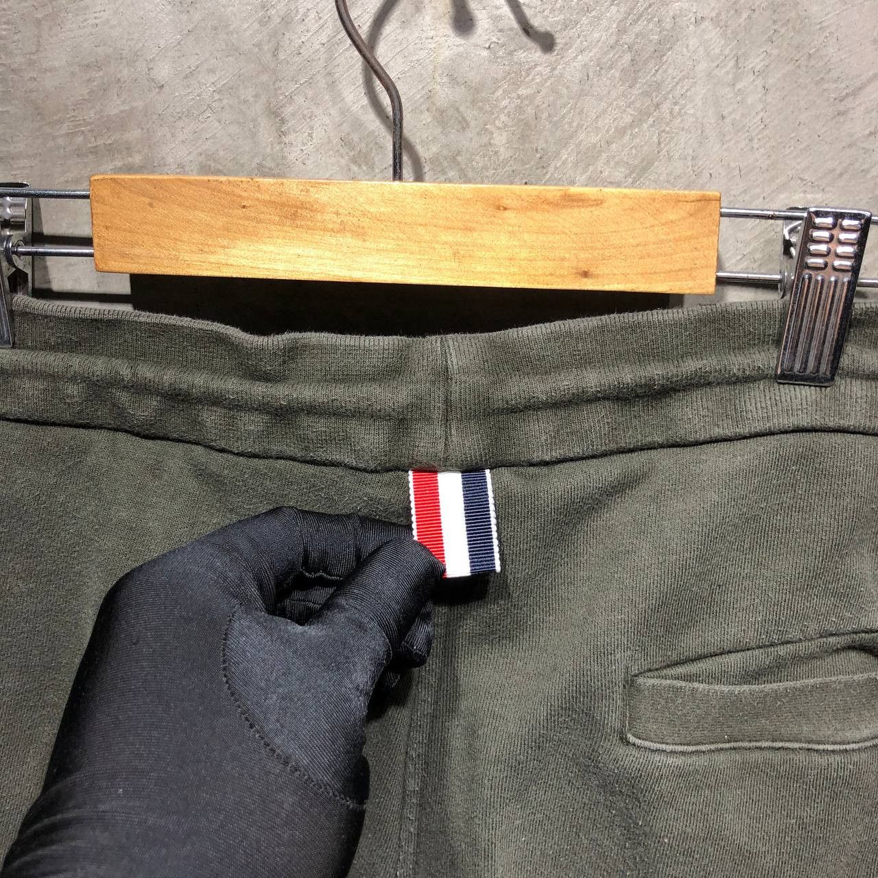 Thom Browne Thom Browne Classic Loopback 4 bar sweatshorts Size US 33 - 10 Thumbnail
