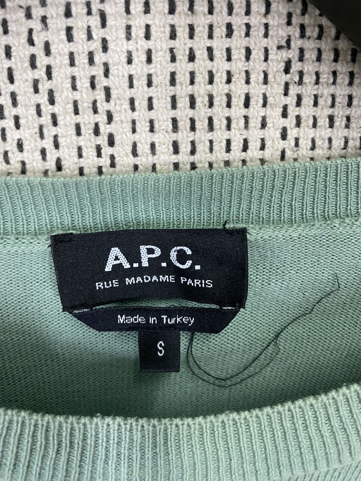 A.P.C. × Designer Apc rue madame paris small logo sweatshirt pullover Size US L / EU 52-54 / 3 - 5 Thumbnail