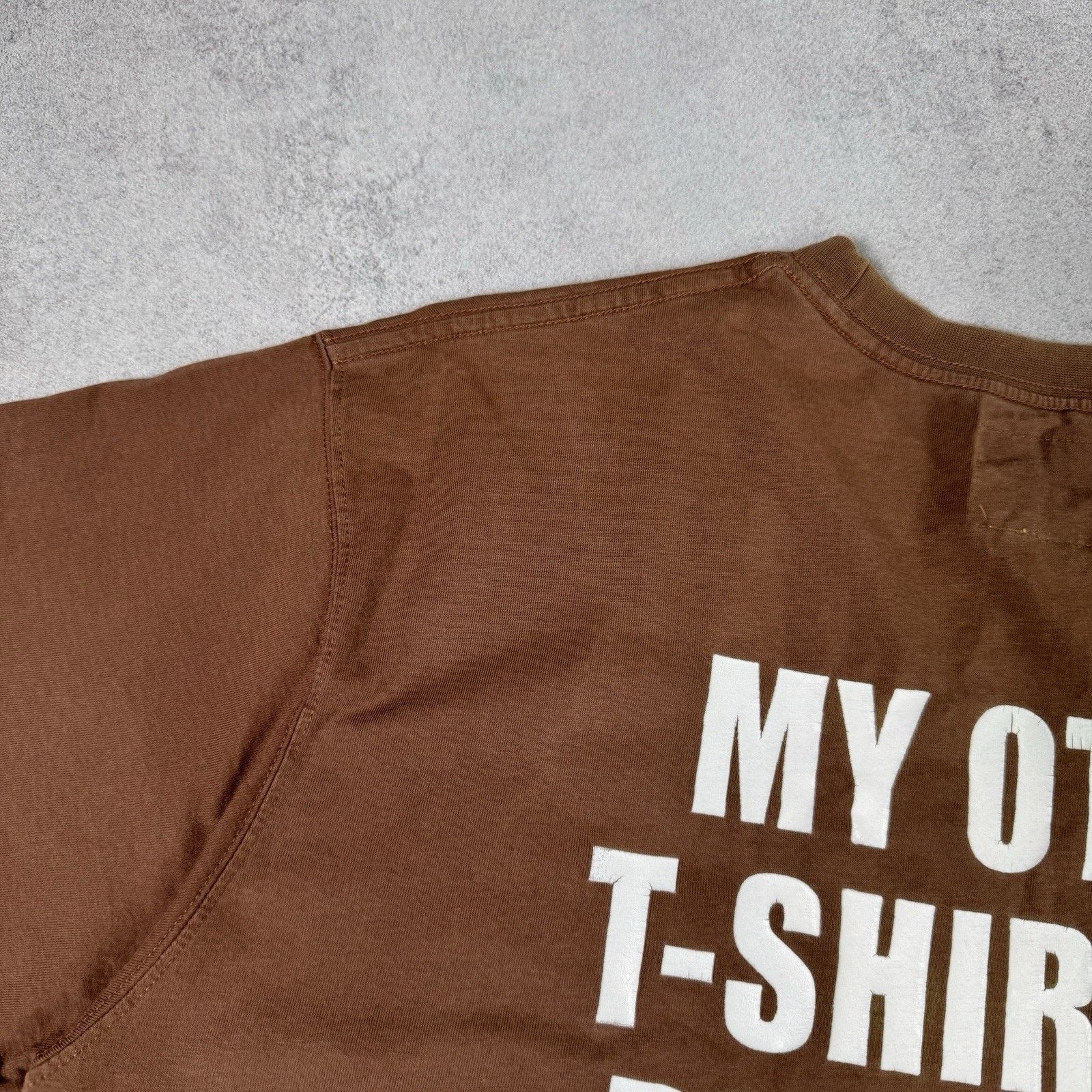 Mambo Mambo 2003 My Other T Shirt IS A Billabong Size M Brown Size US M / EU 48-50 / 2 - 16 Thumbnail