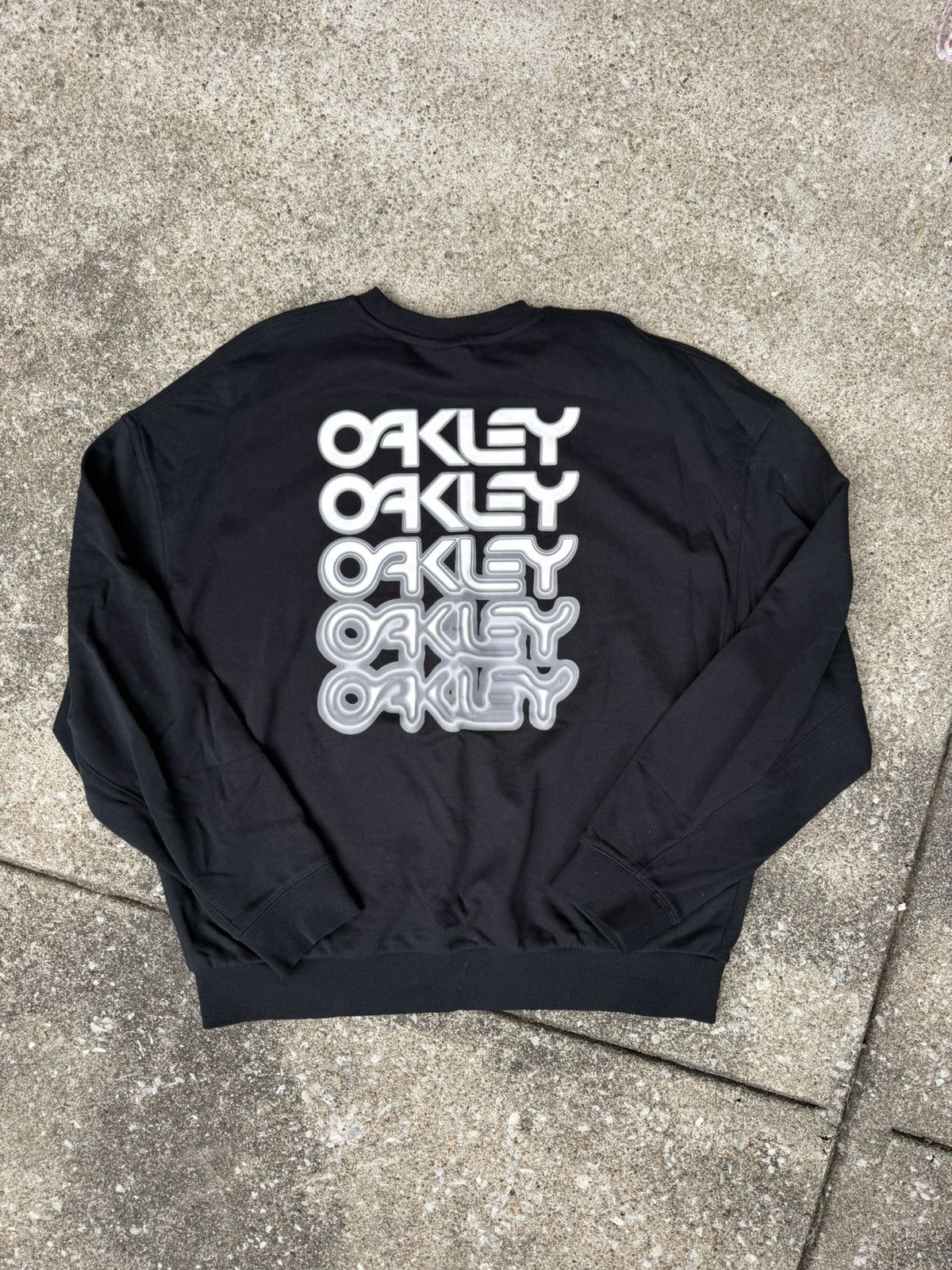 Oakley Oakley B1B Repeated Crewneck Blackout Sweatshirt Size US XL / EU 56 / 4 - 1 Thumbnail