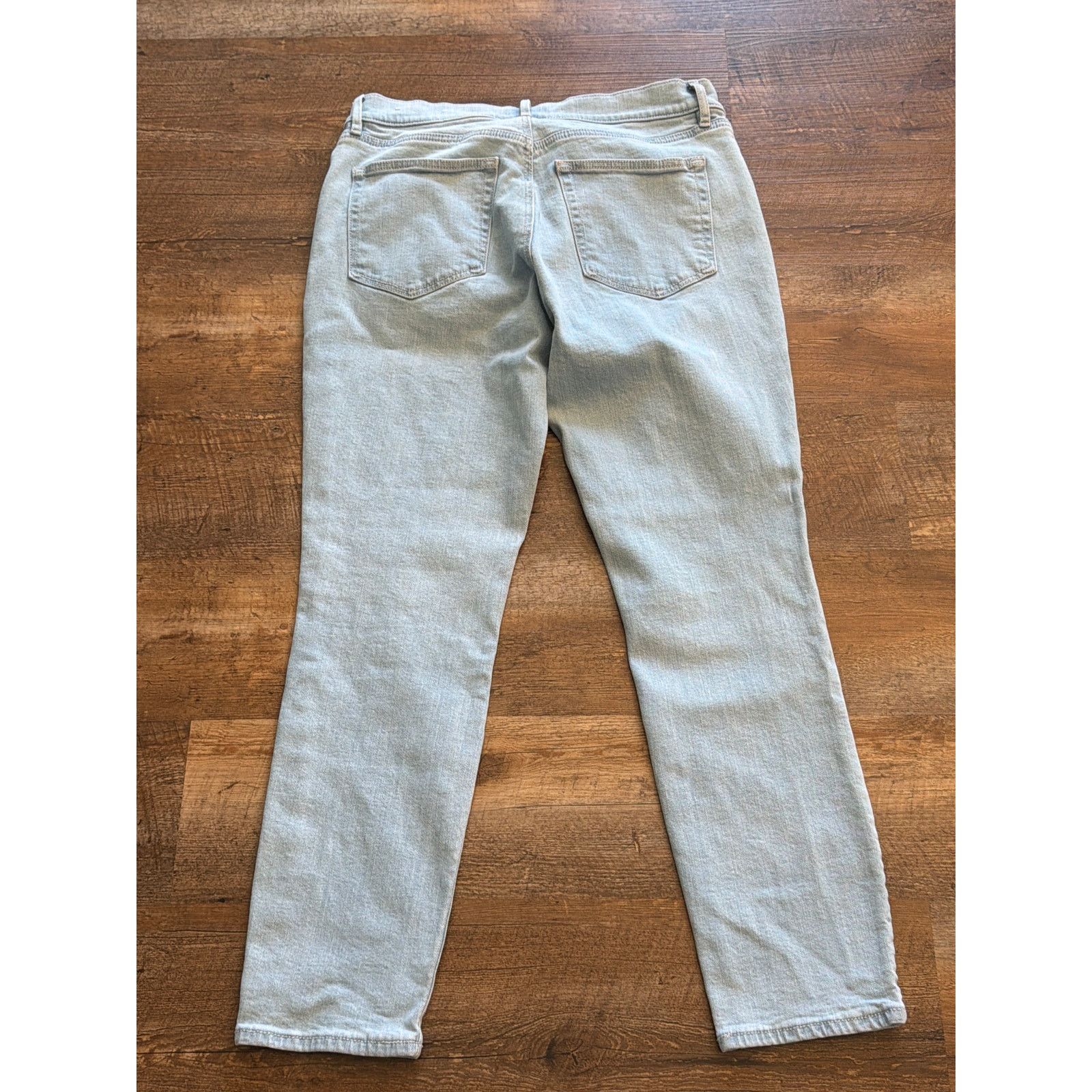 Loft Loft Outlet light blue denim skinny ankle jeans. Sz 8 Size 30" / US 8 / IT 44 - 2 Thumbnail