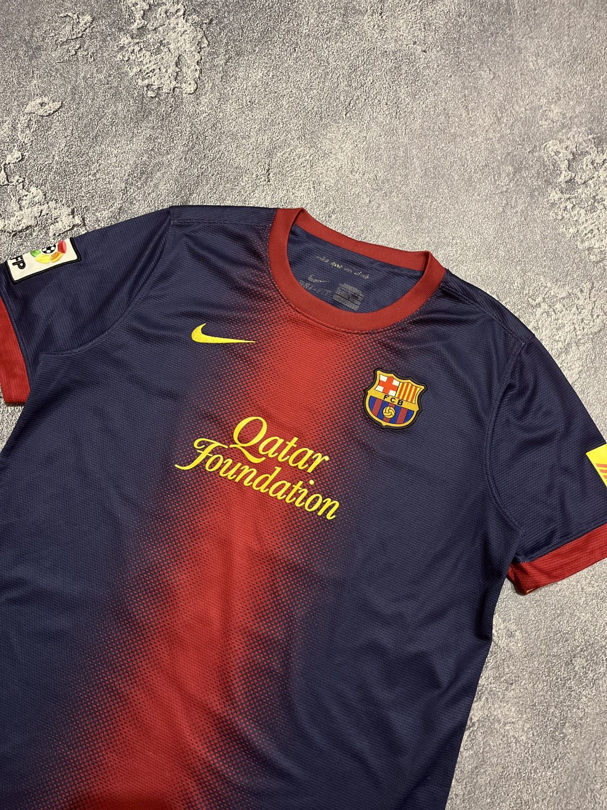 Nike Nike Barcelona Qatar Foundation FCB Soccer Jersey Size US M / EU 48-50 / 2 - 2 Thumbnail